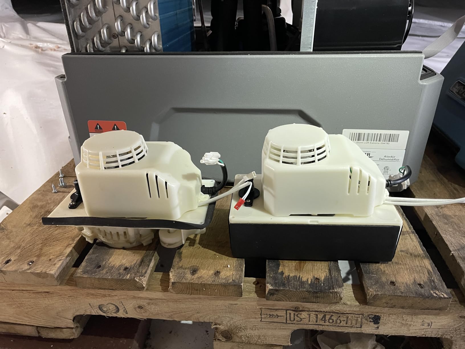 ALORAIR Commercial Dehumidifier with Pump, 180 PPD LGR Industrial customer photo 1