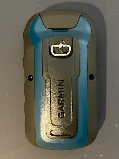 Garmin 010-02256-00 eTrex 22x, Rugged Handheld GPS Navigator, Black/Navy customer photo 1