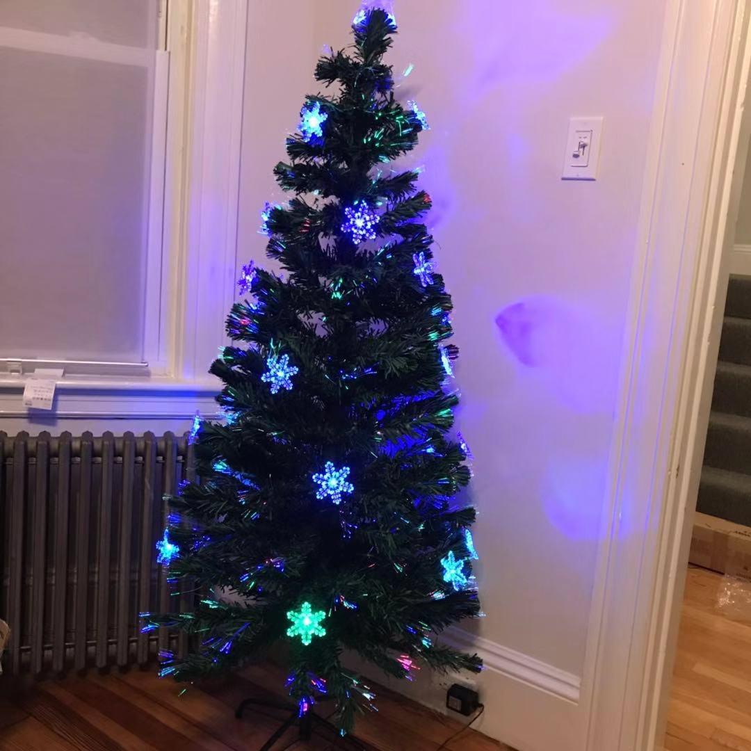 Goplus 5FT Pre-Lit Fiber Optic Christmas Tree, Premium Artificial PVC Xmas Tree with Metal Stand, for Indoor Holiday Decor customer photo 1