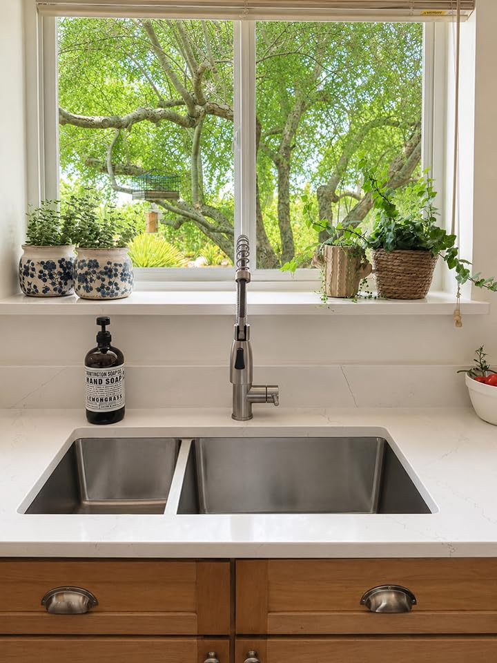 Ruvati 31-in 16-Gauge 50/50 Undermount Double Bowl Kitchen Sink - RVM5099 customer photo 1