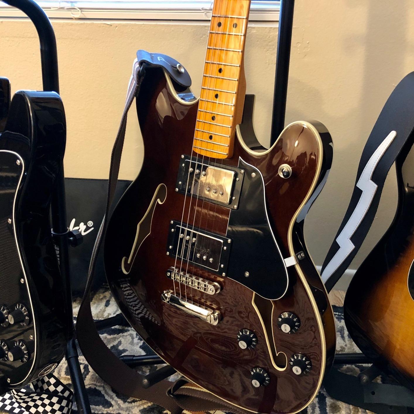 Squier Classic Vibe Starcaster Electric Guitar, 3-Color Sunburst customer photo 2