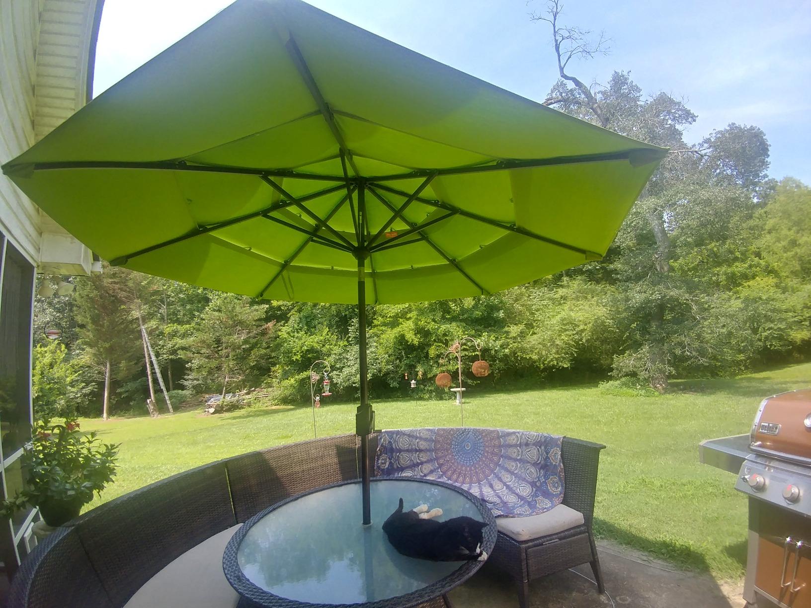 EliteShade USA 10-Year-Non-Fading 9ft 3-Tier Market Patio Umbrella, Commercial Grade Outdoor Table Umbrella with Crank Open, Windproof & UPF 50+ UV Protection, Heavy Duty Ventilation for Garden, Deck, Pool, Backyard, Beach & Bistro, Black customer photo 2