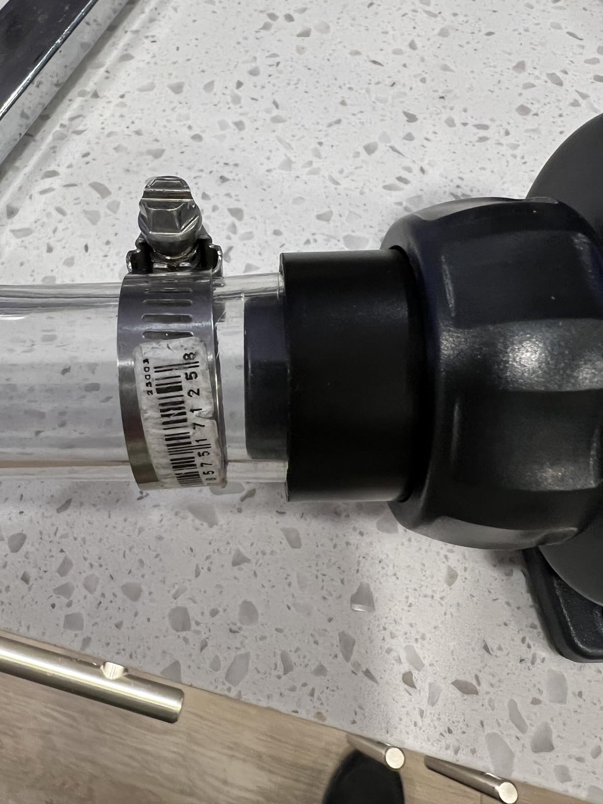 hygger 1060GPH Quiet Submersible and External 24V Water Pump, with Controller (30%-100% Settings), Powerful Return Pump for Fish Tanks, Aquariums, Ponds, Fountains, Sump, Hydroponics (33W, 13.1ft) customer photo 1