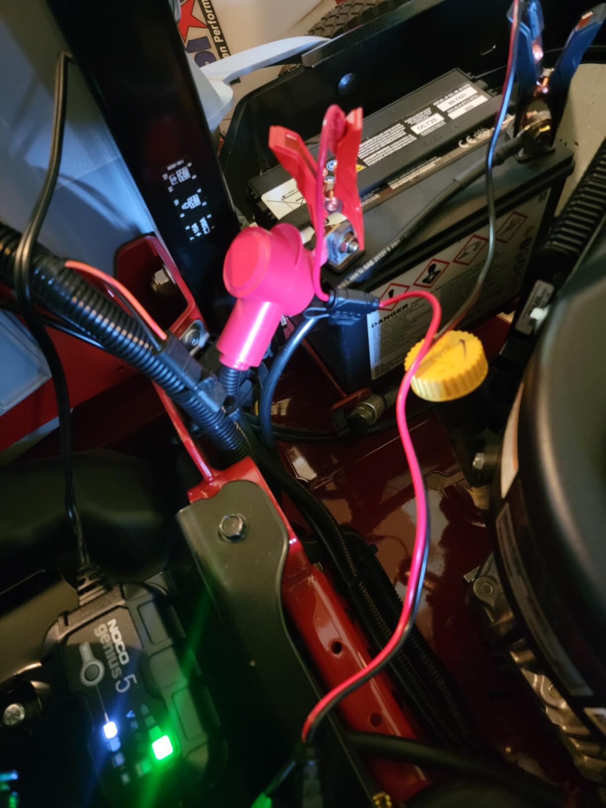 NOCO GENIUS5: 5A 6V/12V Smart Battery Charger - Automatic Maintainer, Trickle Charger & Desulfator with Overcharge Protection & Temperature Compensation - for Lead-Acid & Lithium Batteries customer photo 1
