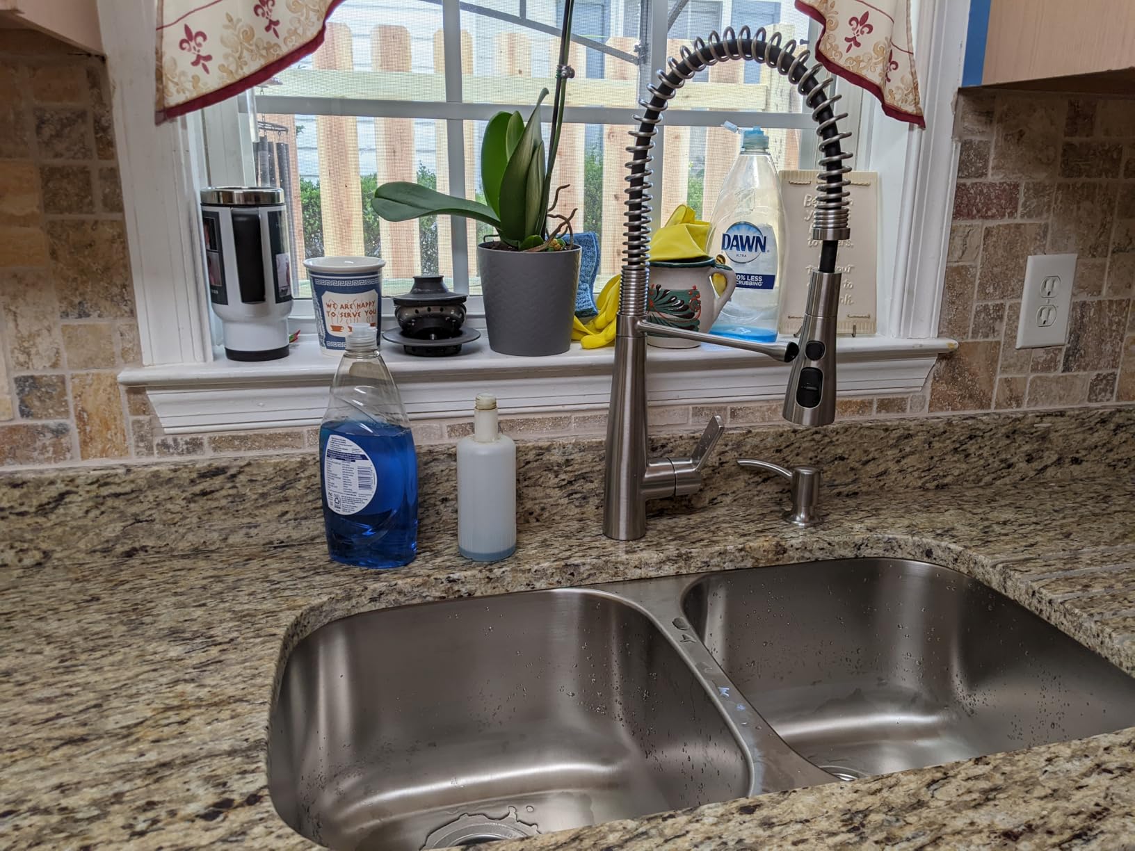 KOHLER K-R22745-SD-VS Semi-Professional Kitchen Sink Faucet with Soap Dispenser, Vibrant Stainless customer photo 1