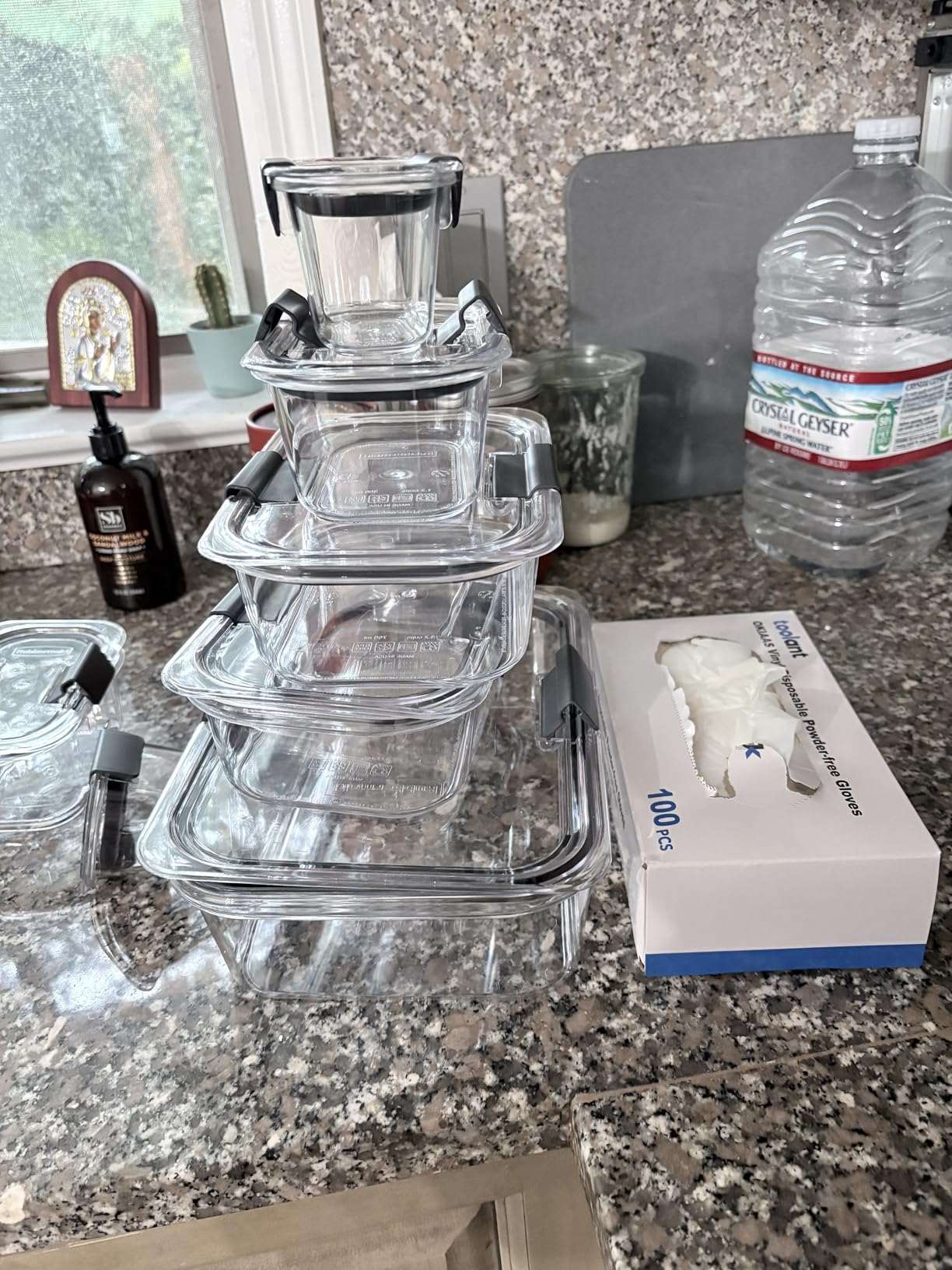 Rubbermaid Brilliance BPA Free 44-Piece Food Storage Containers Set Airtight Leak-Proof with Lids for Meal Prep Lunch and Leftovers customer photo 2