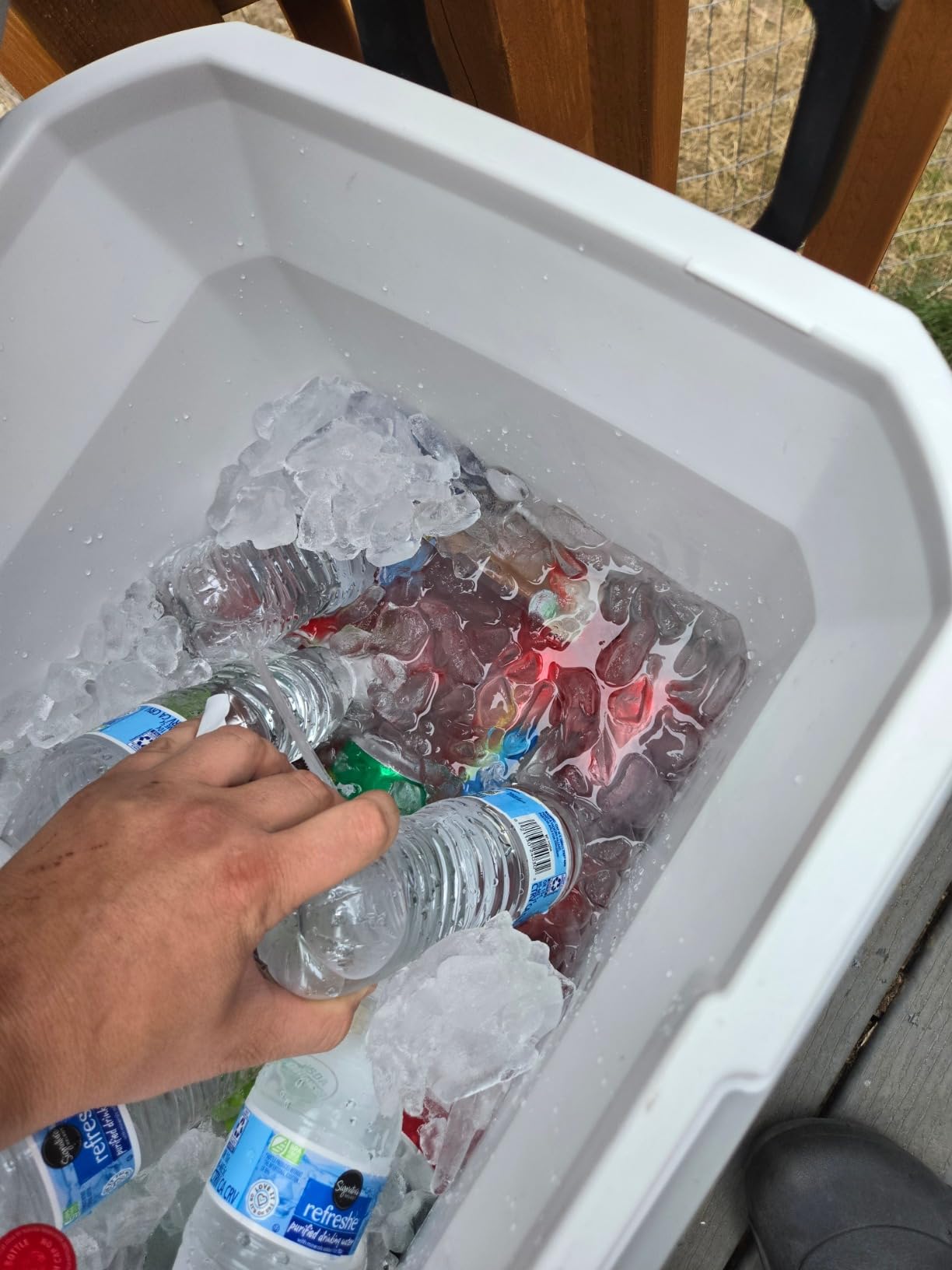 Coleman Classic Series Insulated Portable Cooler, Leak-Resistant Outdoor Hard Cooler Keeps Ice up to 5 Days, 52/70/120/150 Quart customer photo 1