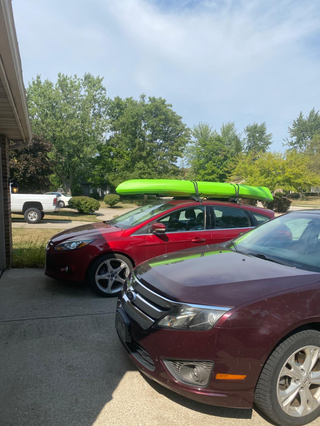 WOOWAVE Kayak Roof Rack Pads Universal Car Roof Rack Soft | Premium Surf Crossbars Cross Bars Surfboard SUP Paddleboard with 2 Waterproof Tie Down Straps and Portable Storage Bag customer photo 2