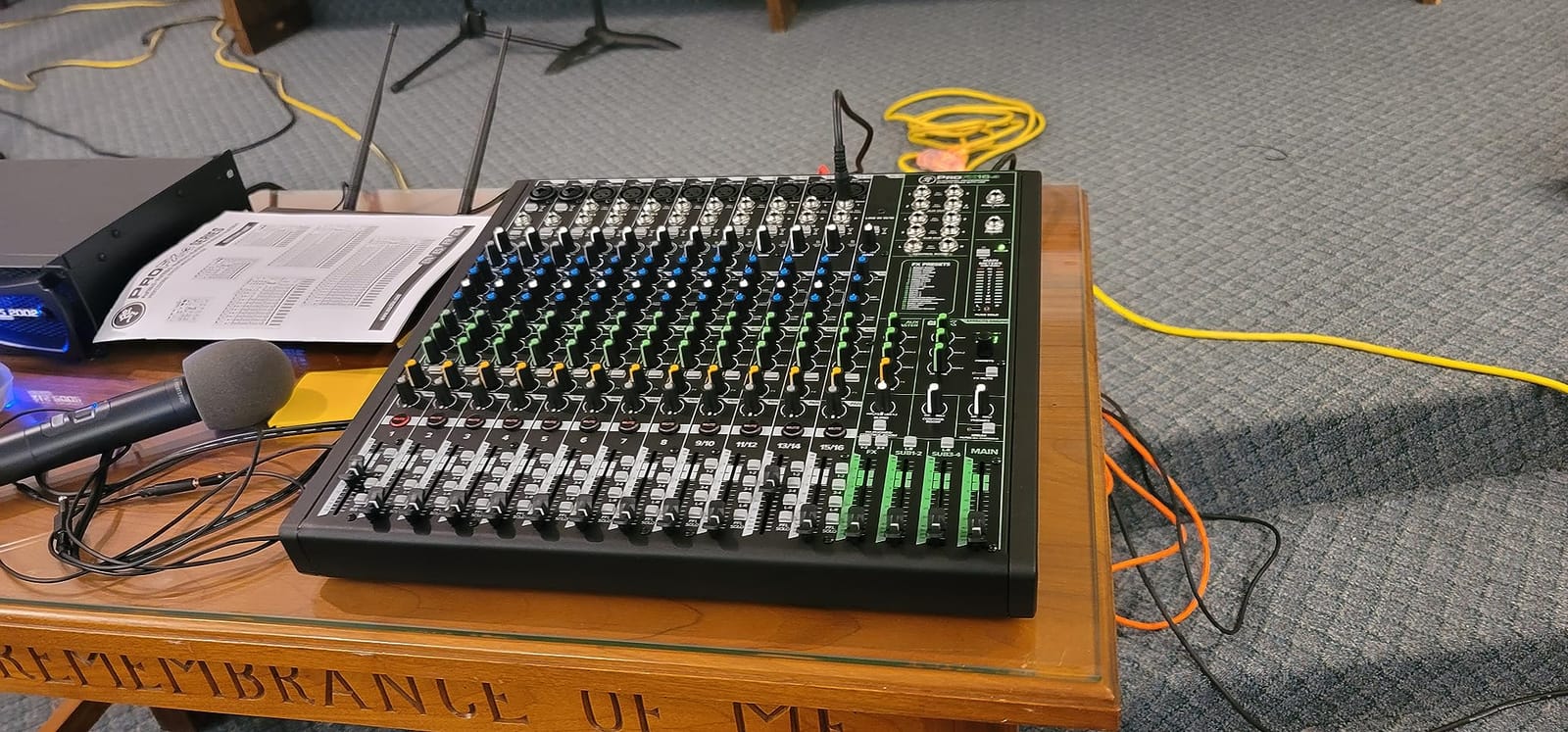 Mackie ProFX16v3 16-Channel Professional Analog Mixer with USB, Onyx Mic Preamps and GigFX Effects Engine | Onyx Mic Preamps and GigFX Effects Engine customer photo 1