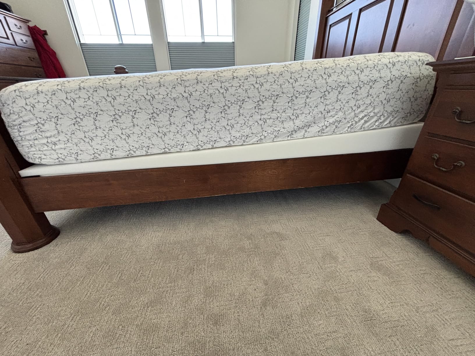 Avana Mattress Elevator 5-Inch - Gentle Incline Under Mattress Support - Riser for Snoring, Acid Reflux, and Sinus Relief, Twin customer photo 2