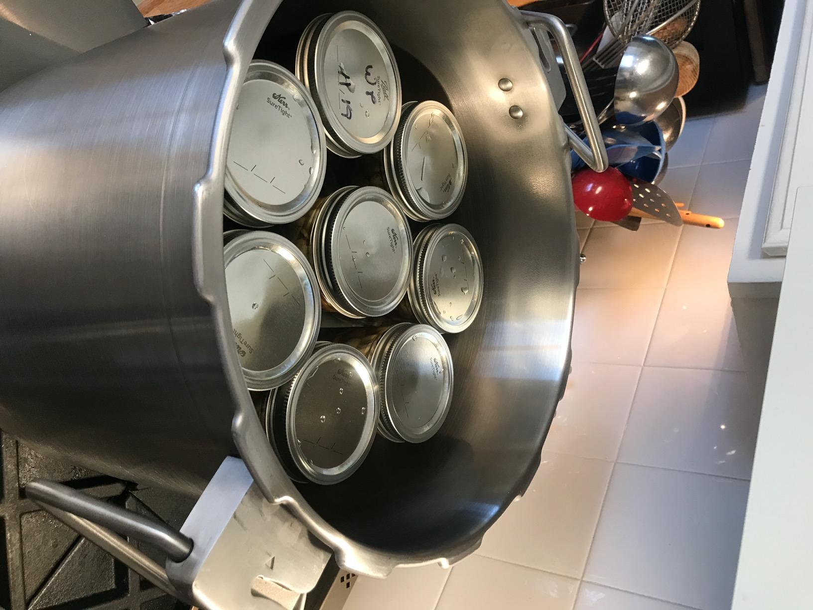 Buffalo 37 Quart Stainless Steel Pressure Cooker Extra Large Canning Pot with Rack and Lid for Commercial Use customer photo 2