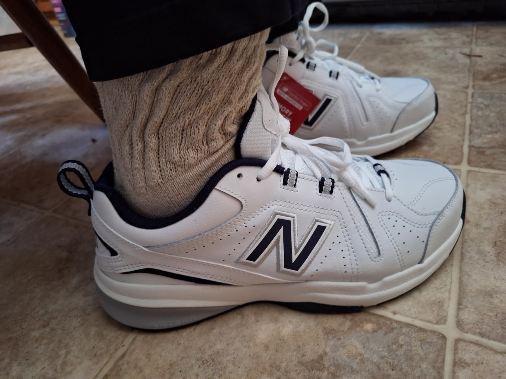 New Balance Men's 608 V5 Casual Comfort Cross Trainer customer photo 2