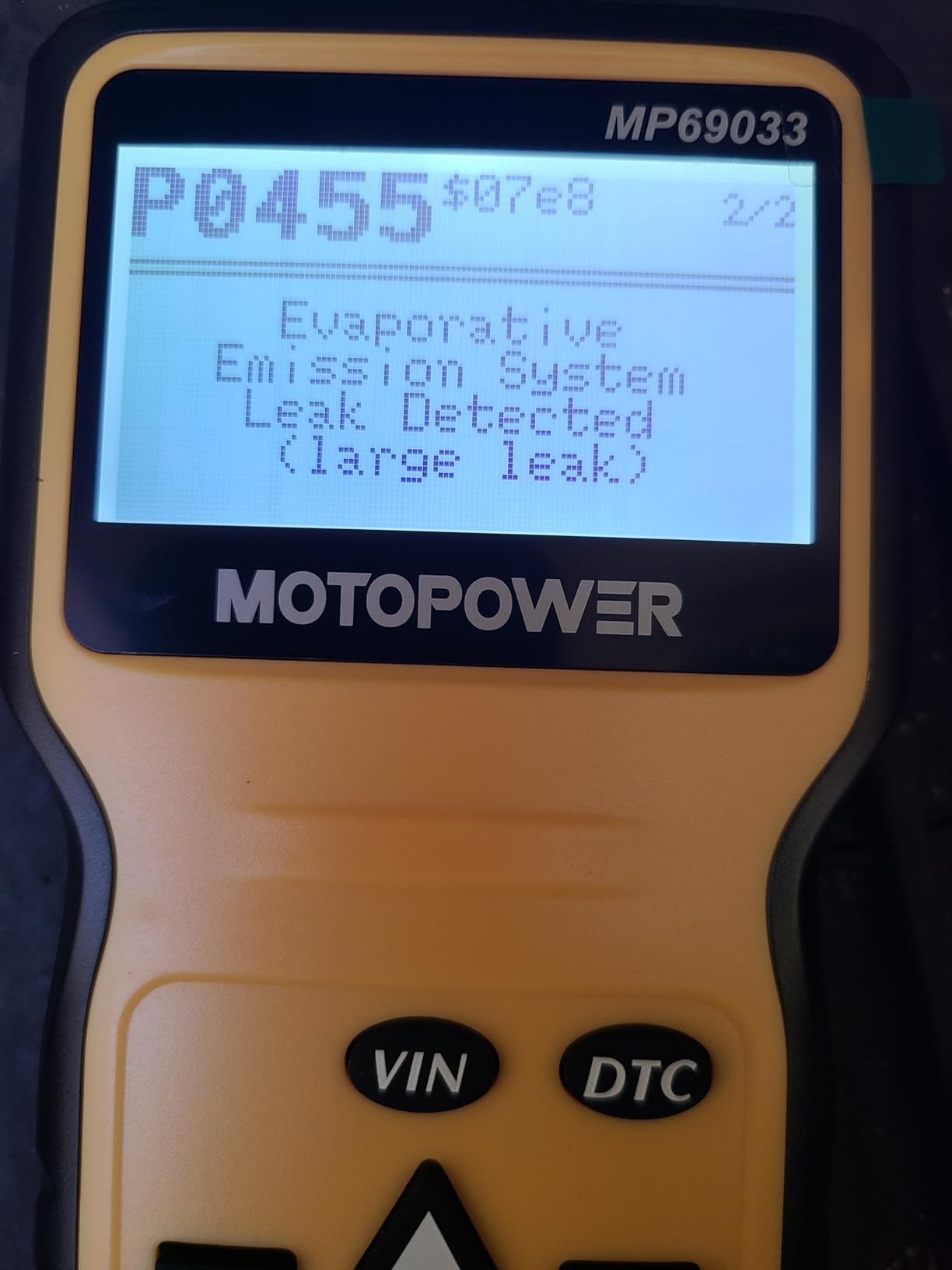 MOTOPOWER MP69033 Car OBD2 Scanner Code Reader Engine Fault Scanner CAN Diagnostic Scan Tool for All OBD II Protocol Cars Since 1996, Yellow customer photo 2