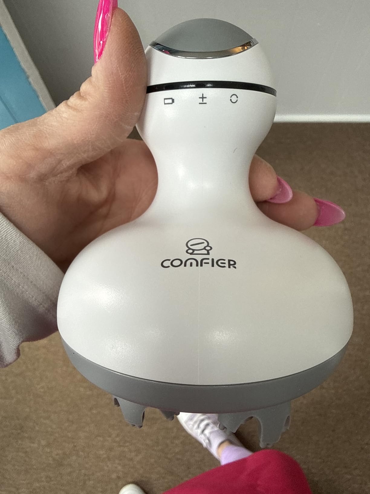 COMFIER Scalp Massager for Hair Growth, Electric Head Massager, Tangle-Free | Cordless 4-Head Kneading with 84 Massage Nodes, 2 Speeds, Dual-Direction Rotation, Soft Silicone Heads and Charging Base customer photo 1