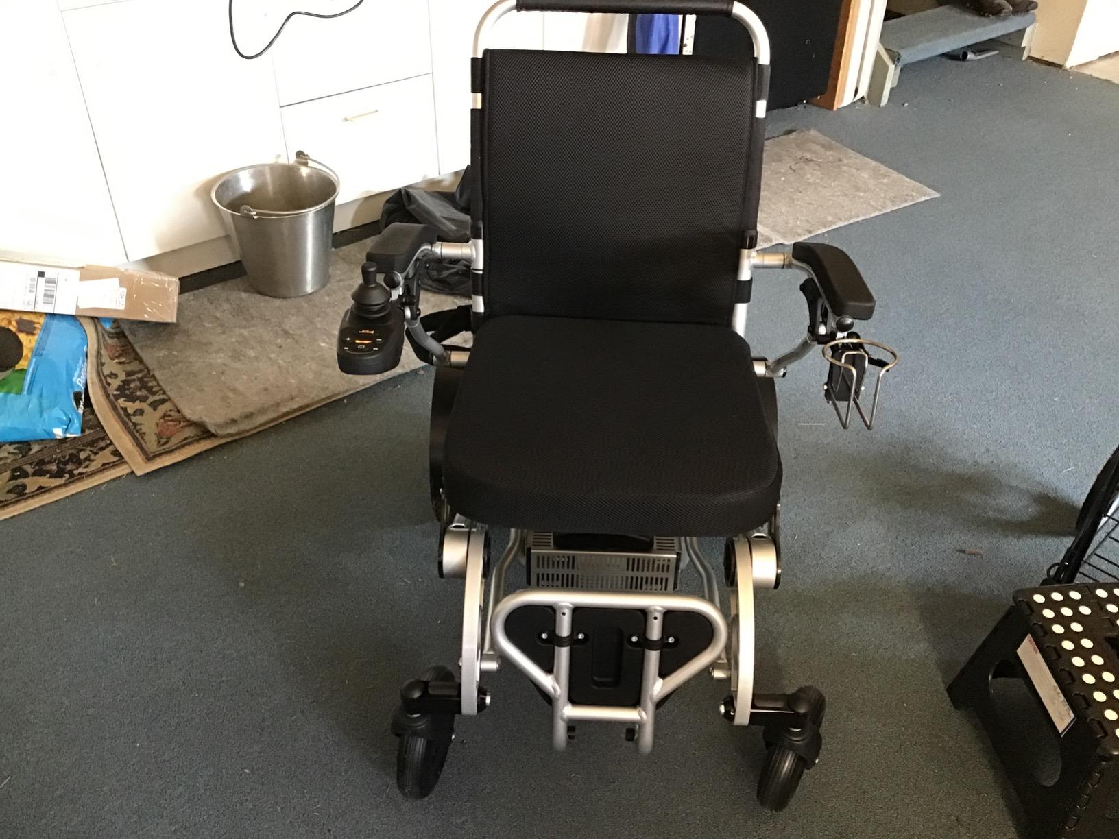 Porto Mobility Ranger Quattro XL 600W Motor Heavy Duty Ultra Exclusive Lightweight Foldable Electric Wheelchair, Weatherproof, Stronger, Longer Range Super Horse Power Dual Motorized All Terrain customer photo 1
