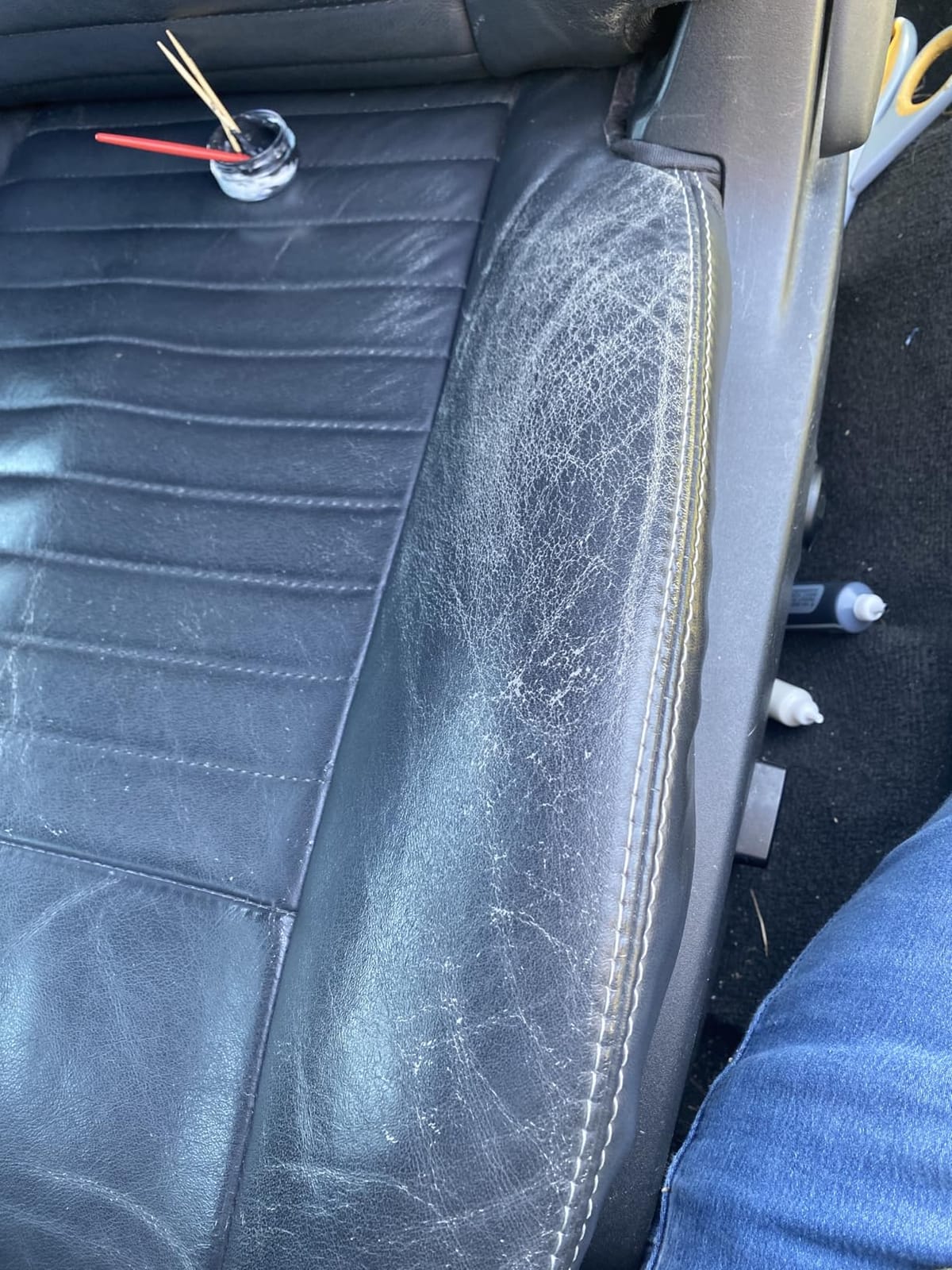 ARCSSAI Black Leather & Vinyl Repair Kit for Car Seats and Furniture customer photo 2