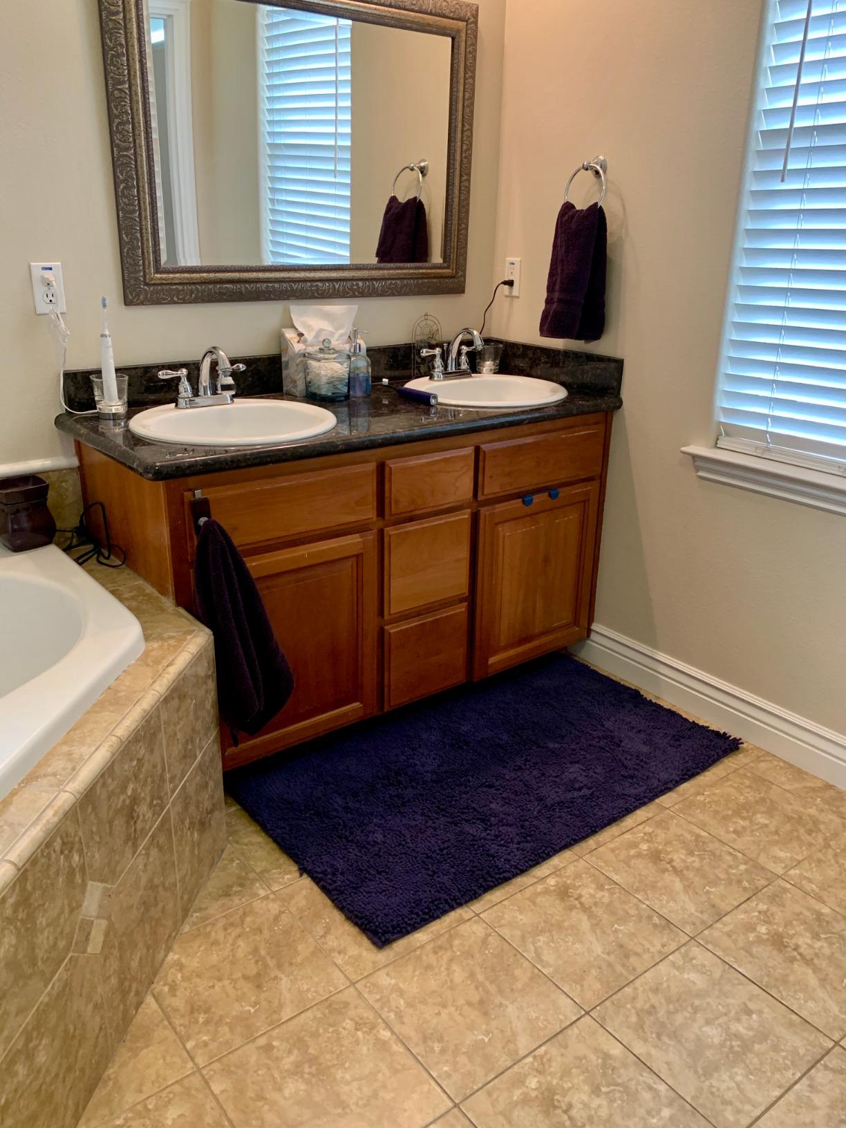 LuxUrux Luxury Chenille Bathroom Rugs - 2-Piece Set, Soft Plush Anti-Slip Bath Mat + U-Shaped Toilet Mat. Super Absorbent, Perfect for Bathroom Decor. (36'' X 24'' + 24'' x 20'' U, Birch) customer photo 2