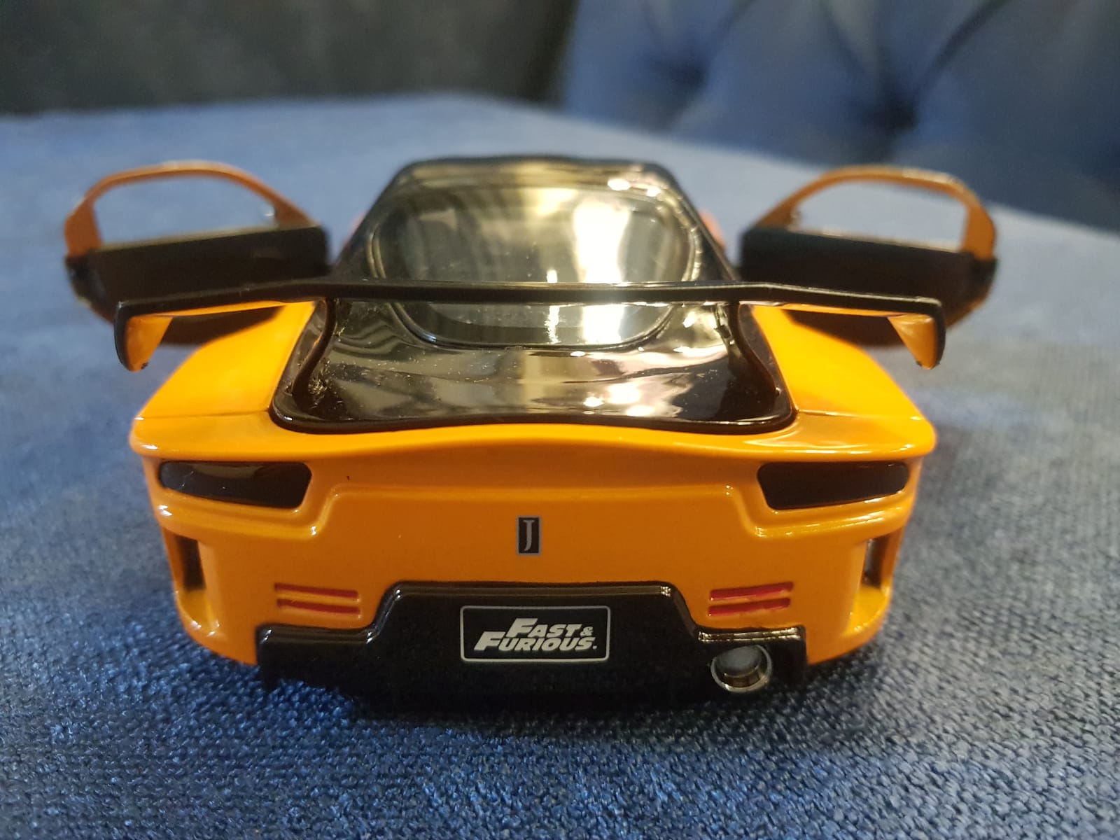 Jada Fast & Furious Han's Mazda RX-7 1:24 Die-Cast Vehicle customer photo 2