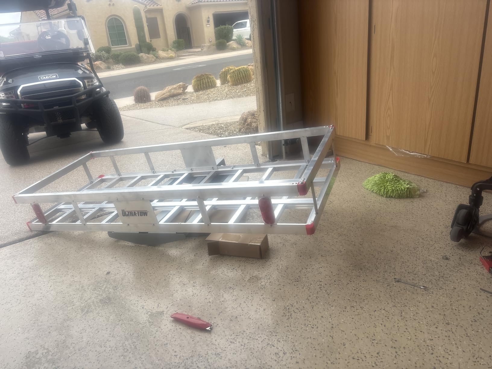 Ultra-Tow Aluminum Hitch Cargo Carrier with Ramp - 500-Lb. Capacity, Black, 60in. x 30in. x 4in. customer photo 1