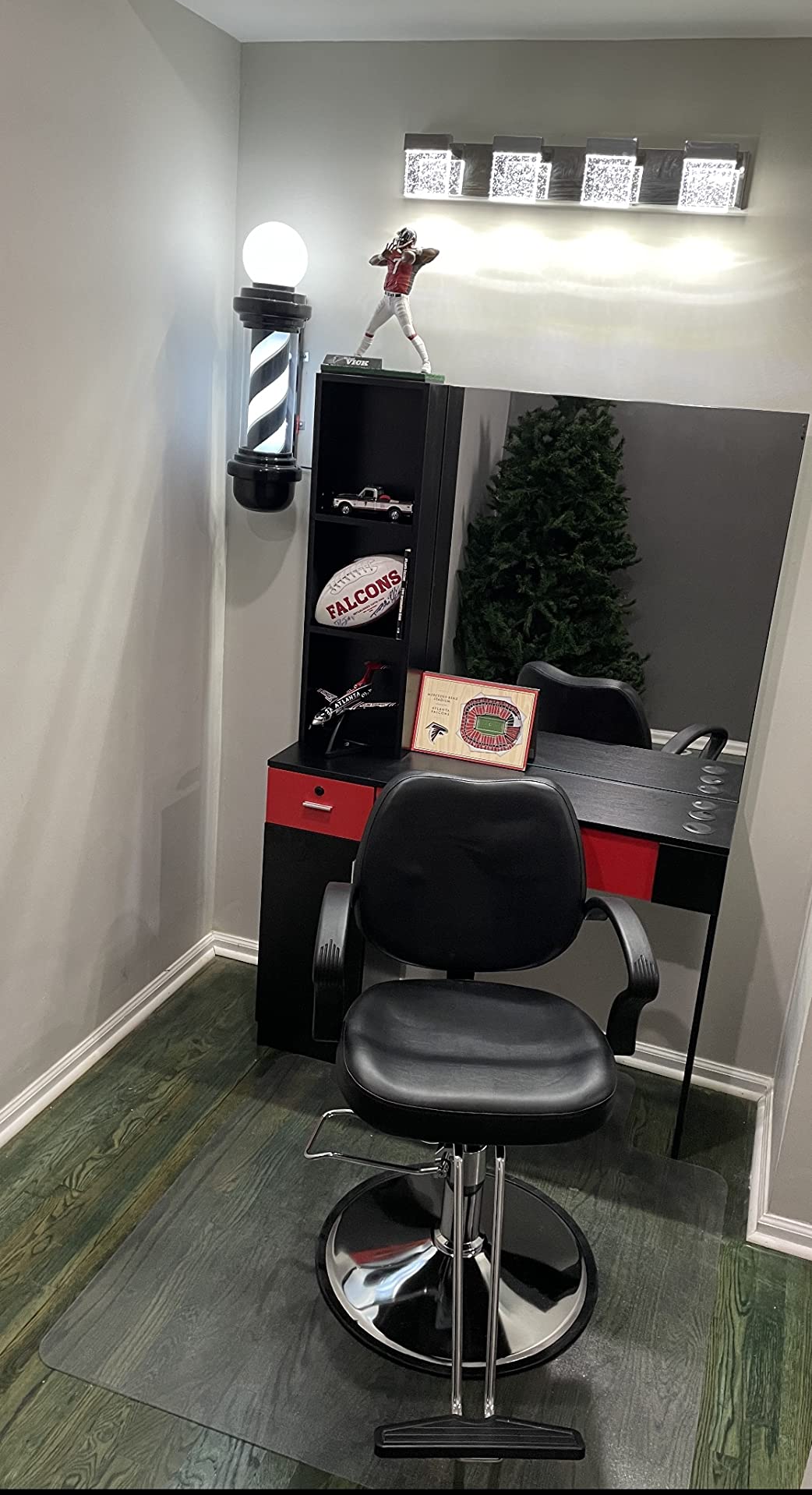 Wall Mounted Salon Station With Mirror & Left Shelf For Barber & Beauty | Space Saving Wall Mounted Station With Mirror & Left Shelf, Designed For Hair Styling, Barber Shop, Beauty Salon & Spa customer photo 2