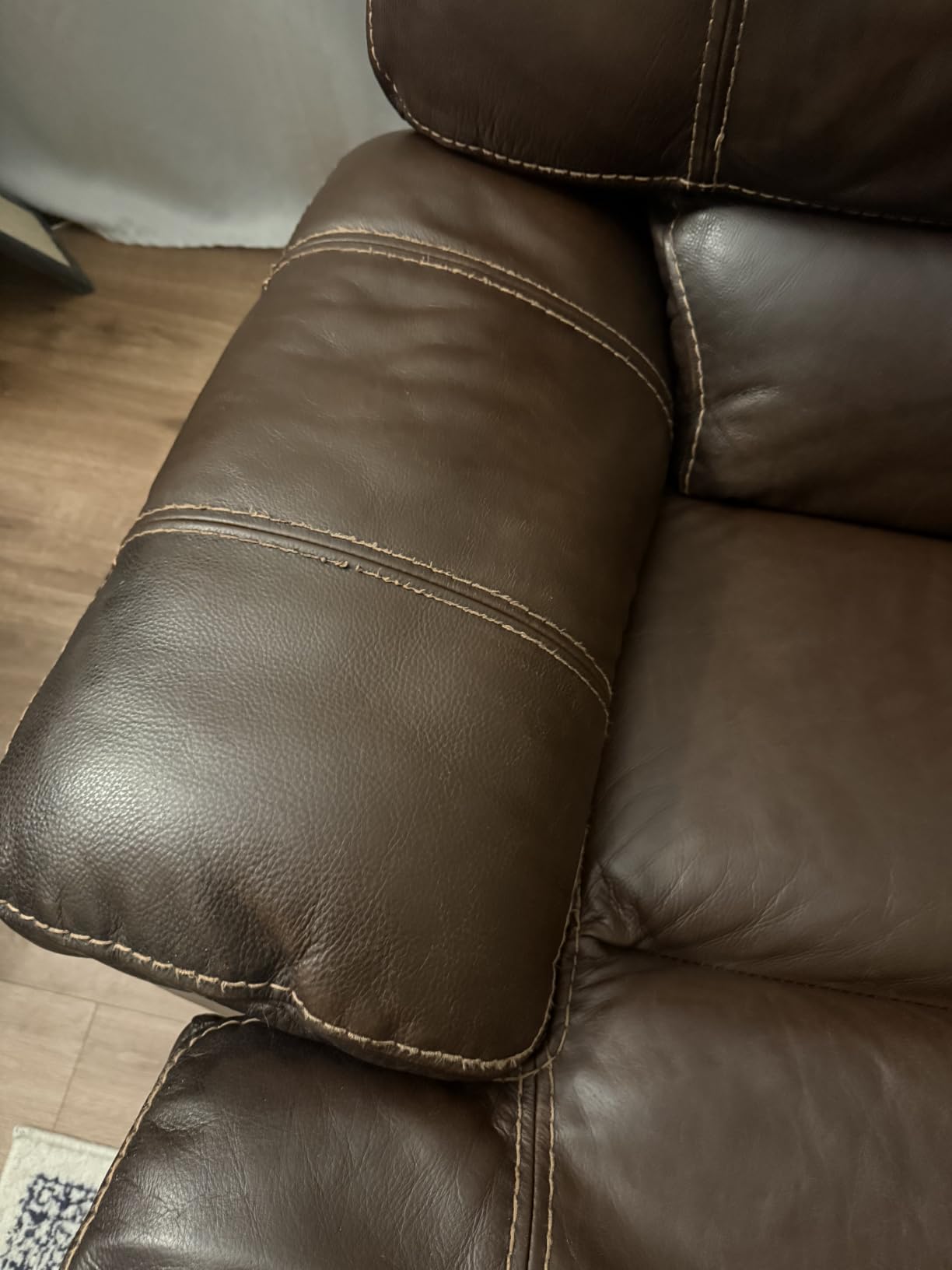 ARCSSAI ARCSSAL Brown Leather Repair Kit for Furniture, Couches & Car Seats customer photo 1