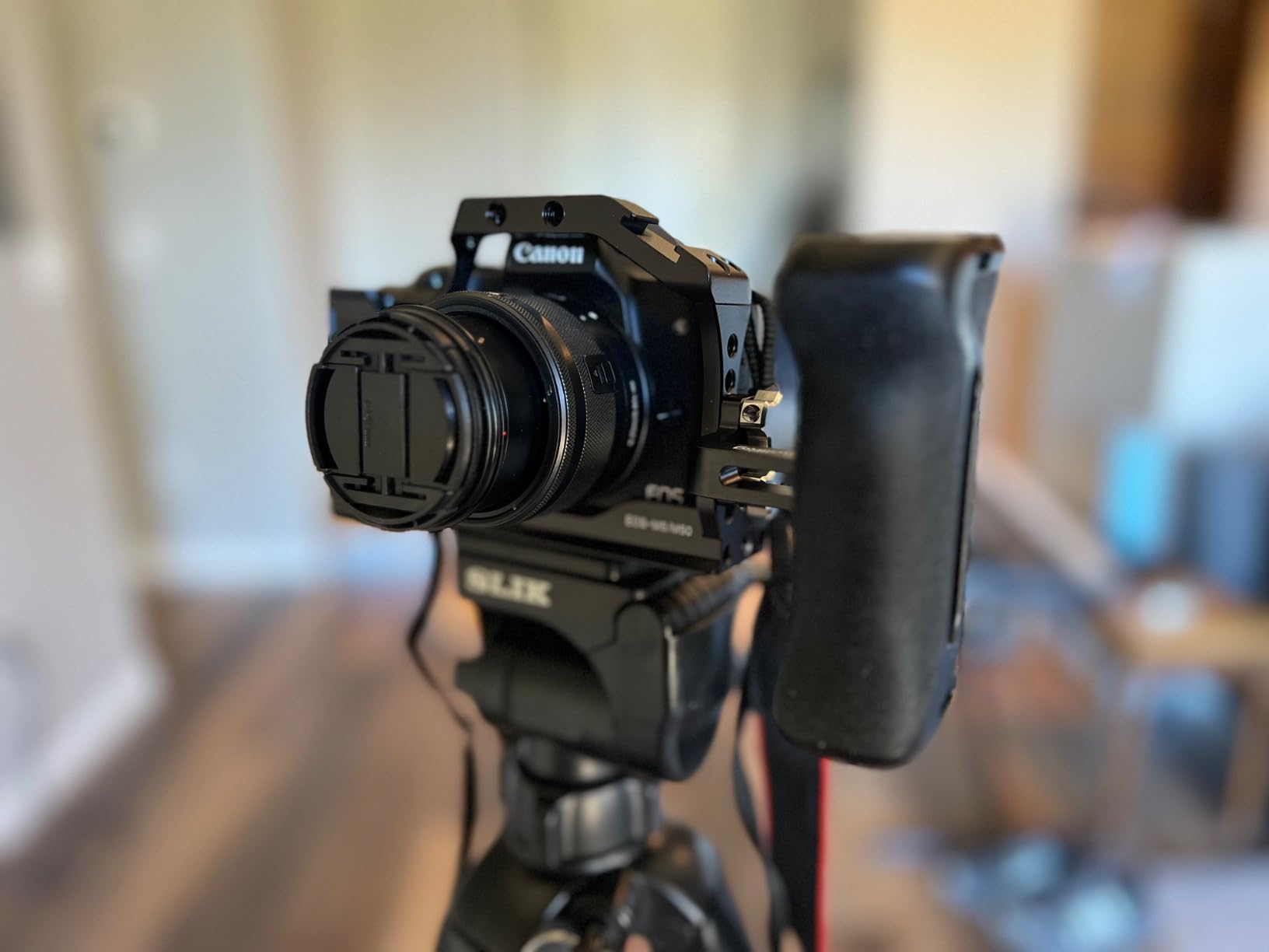 SmallRig Aluminum Side Handle with 1/4