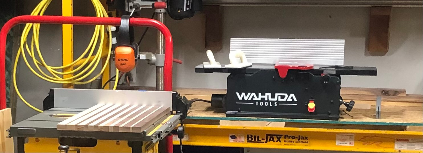 Wahuda Tools Jointer - 6-inch Benchtop Wood Jointer, Spiral Cutterhead Portable Jointer w/Cast Iron Tables & 4-Sided Carbide Tips & 10amp motor, Woodworking Tools for All Wood Types (50160CC-WHD) customer photo 1