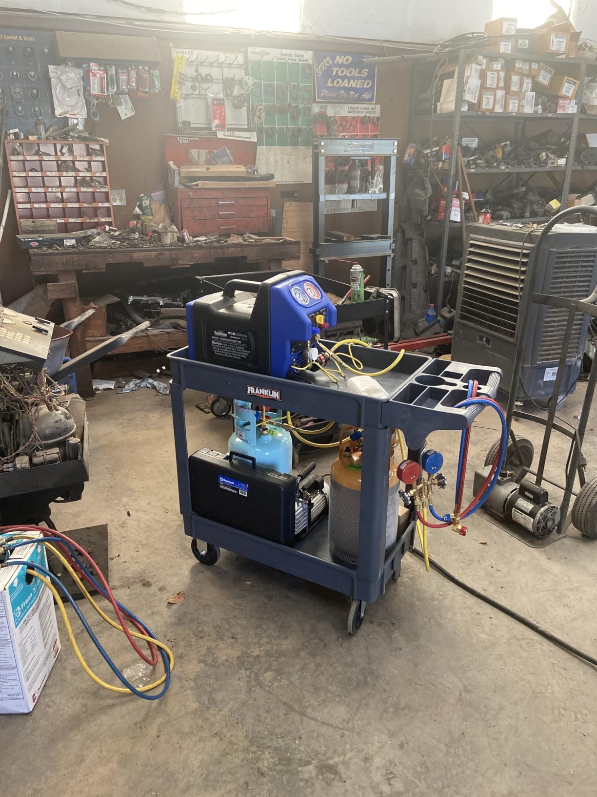 Mastercool 69372 R134a/R1234yf Refrigerant Recovery System customer photo 1