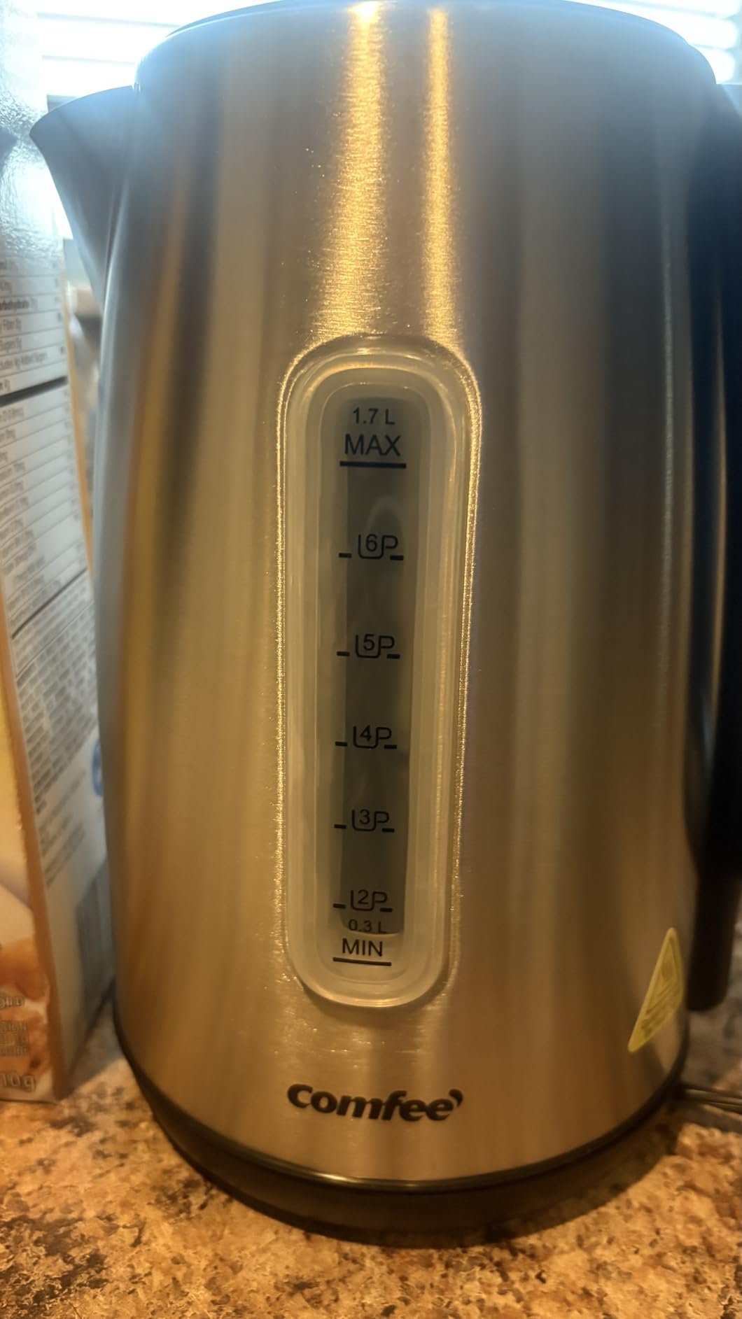 COMFEE' Stainless Steel Electric Kettle, 1.7 Liter Tea Kettle Electric & Hot Water Kettle, 1500W Fast Boil with LED Light, Auto Shut-Off and Boil-Dry Protection customer photo 2