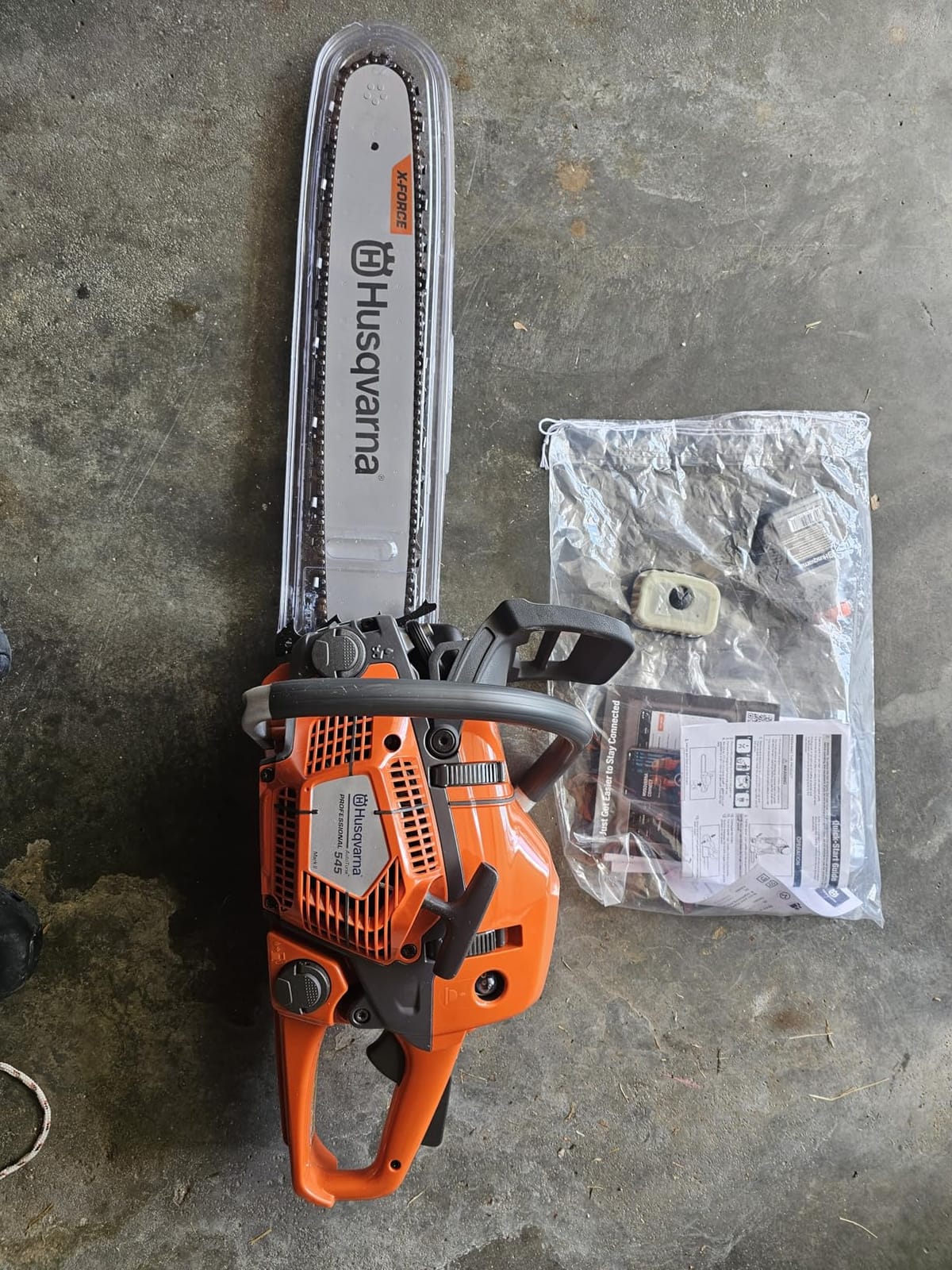 Husqvarna 545 Mark II Professional Gas Chainsaw, 20 inch, 50.1cc 3.6 HP 2-cycle X-Torq engine customer photo 2