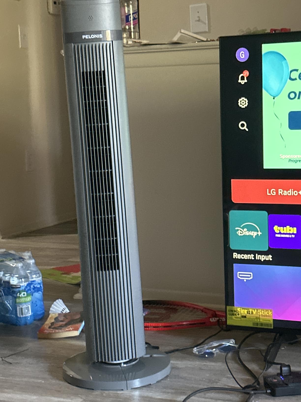 PELONIS 40-inch Bladeless Tower Fan for Bedroom, Standing Fan with Remote Control, 26ft/s, 90° Oscillation, 3 Speed Settings, 27 dB, 3 Modes, 15-Hour Timer, LED Display, Fan that Blows Cold Air, Black customer photo 2