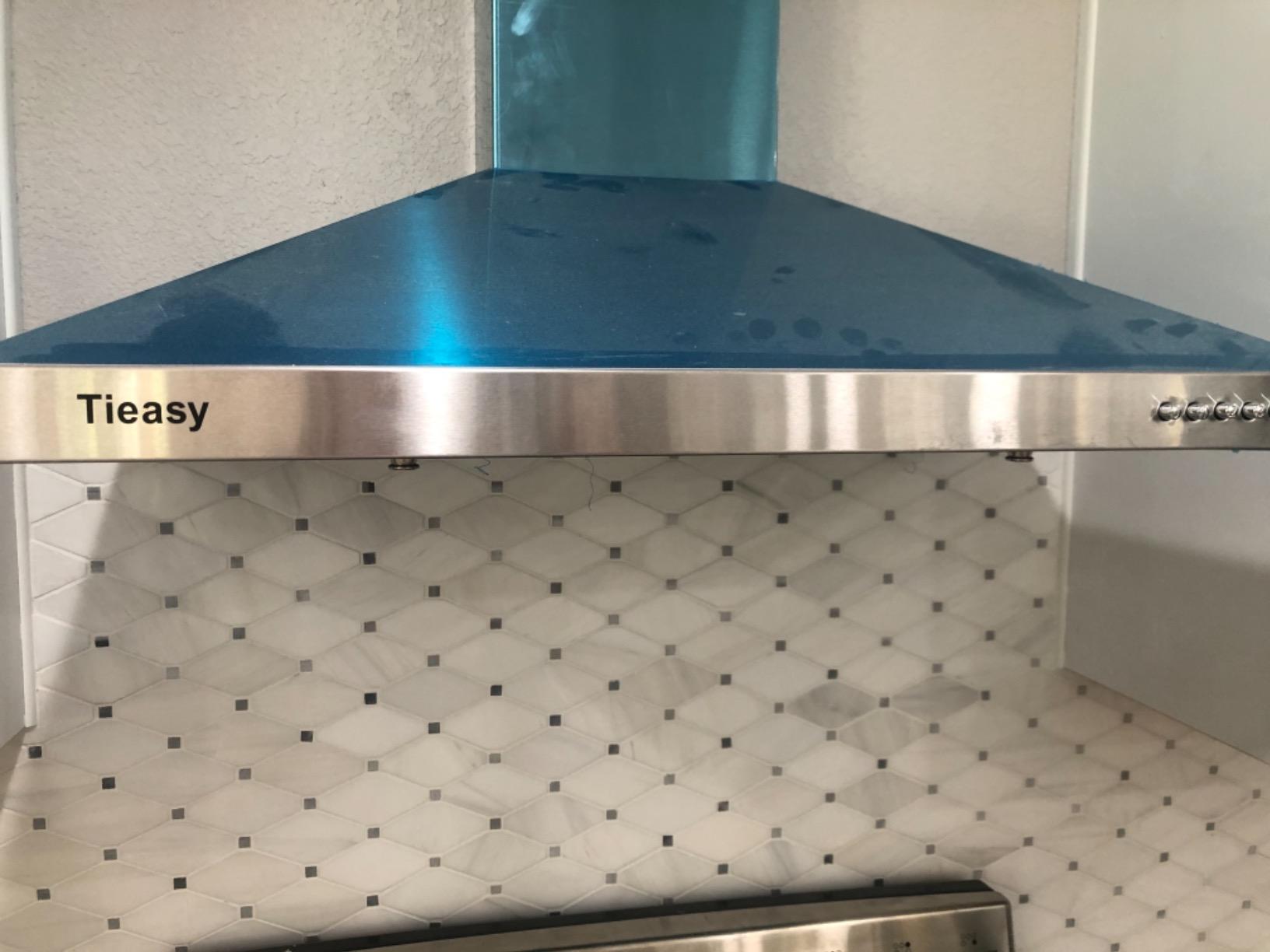 Tieasy Wall Mount Range Hood 30 inch with Ducted/Ductless Convertible Duct, Stainless Steel Chimney-Style Over Stove Vent Hood with LED Light, 3 Speed Exhaust Fan, 450 CFM customer photo 1