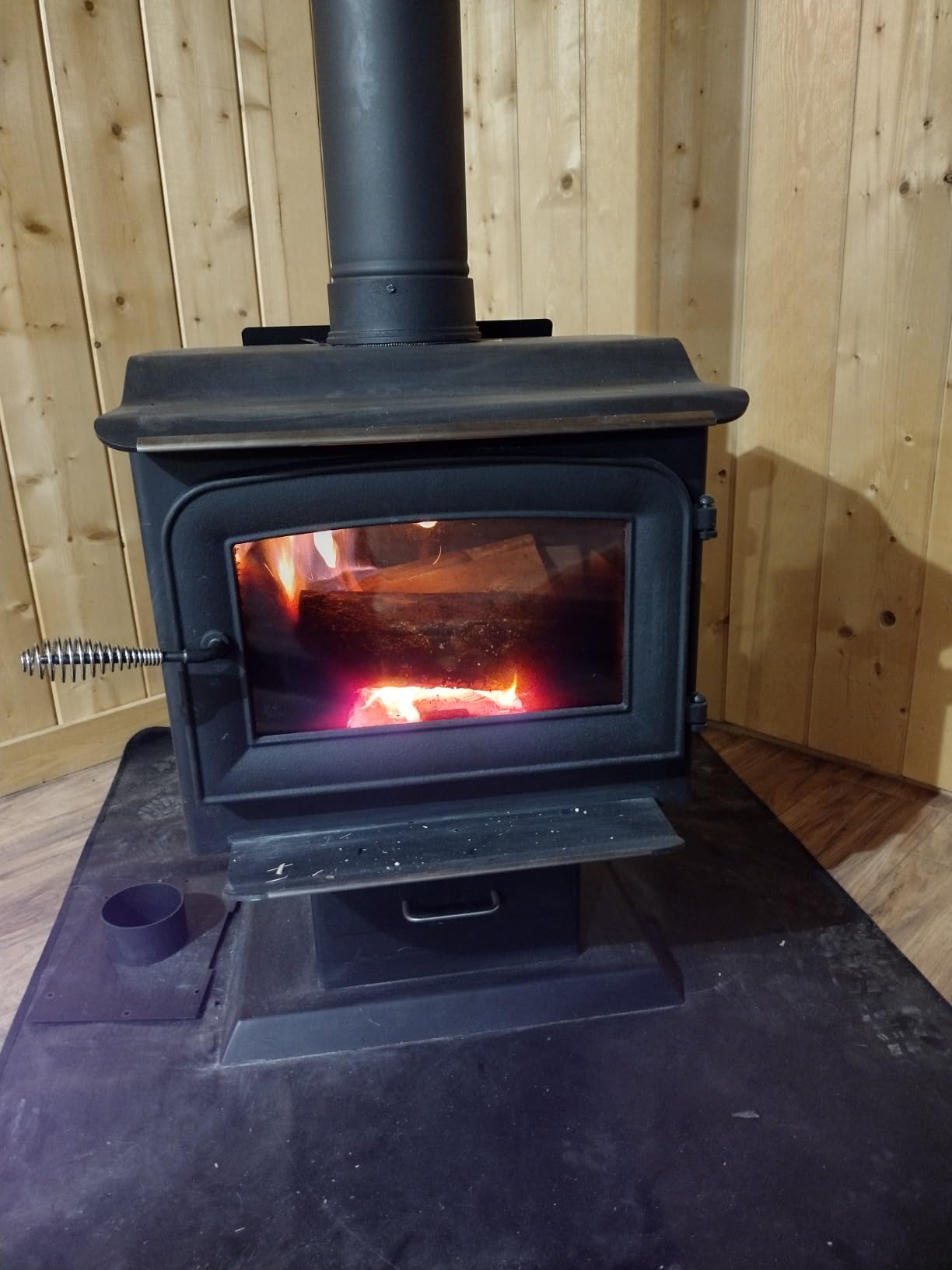 Ashley Wood Burning Stove, Heats 1,200 Sq ft, EPA Certified AW1120E-P, Black customer photo 1