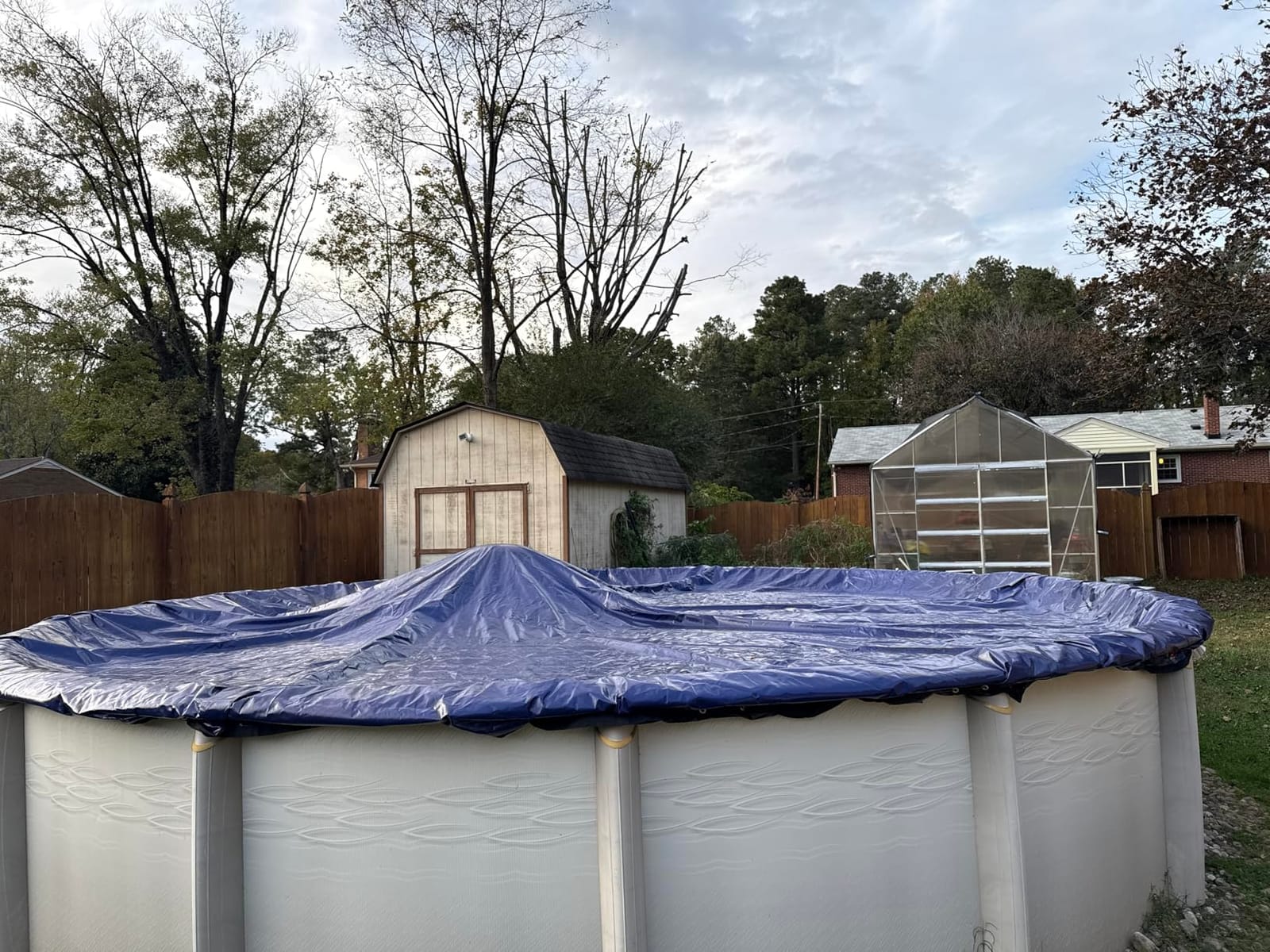 Winter Pool Cover 24 ft Round for Above Ground | Extra Thick & Durable Above-Ground Pool Cover | Sapphire Series of Premium Cold- and UV-Resistant Pool Cover | by Yankee Pool Pillow customer photo 1