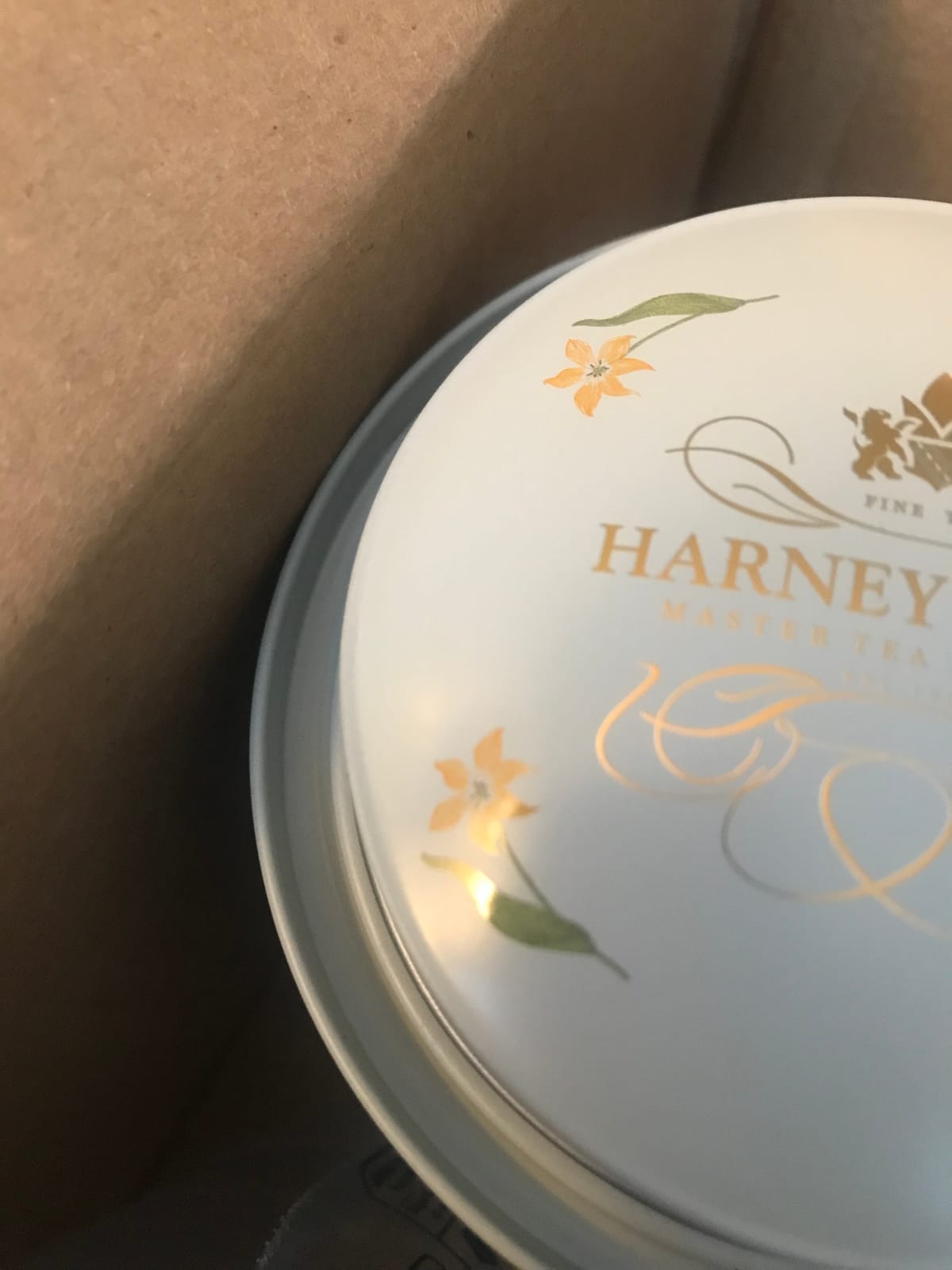 Harney & Sons Golden Milk Powder Tin, Turmeric Spice Blend, 8 oz | Caffeine-free blend with organic turmeric, ginger, coconut, black pepper, and chicory root. customer photo 1