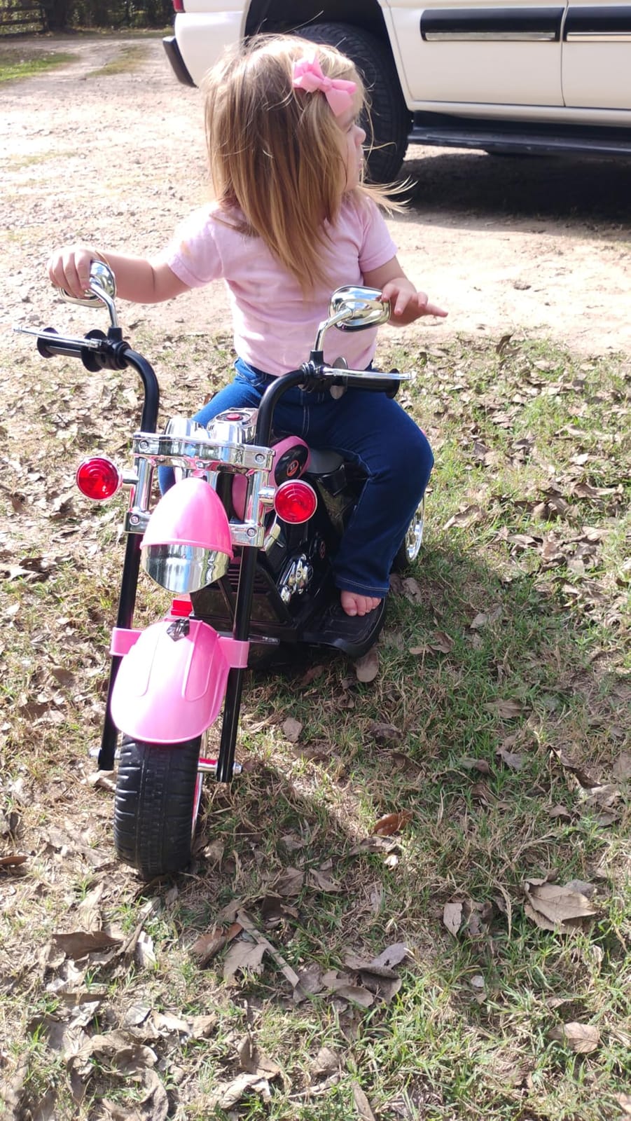 Costzon 6V Ride on Chopper Kids Motorcycle with Horn, Headlight (Red) | Battery Powered, 3-Wheel Stable Ride on Toys, Electric Toddler Motorcycle for Kids, Gift for Boys Girls customer photo 1