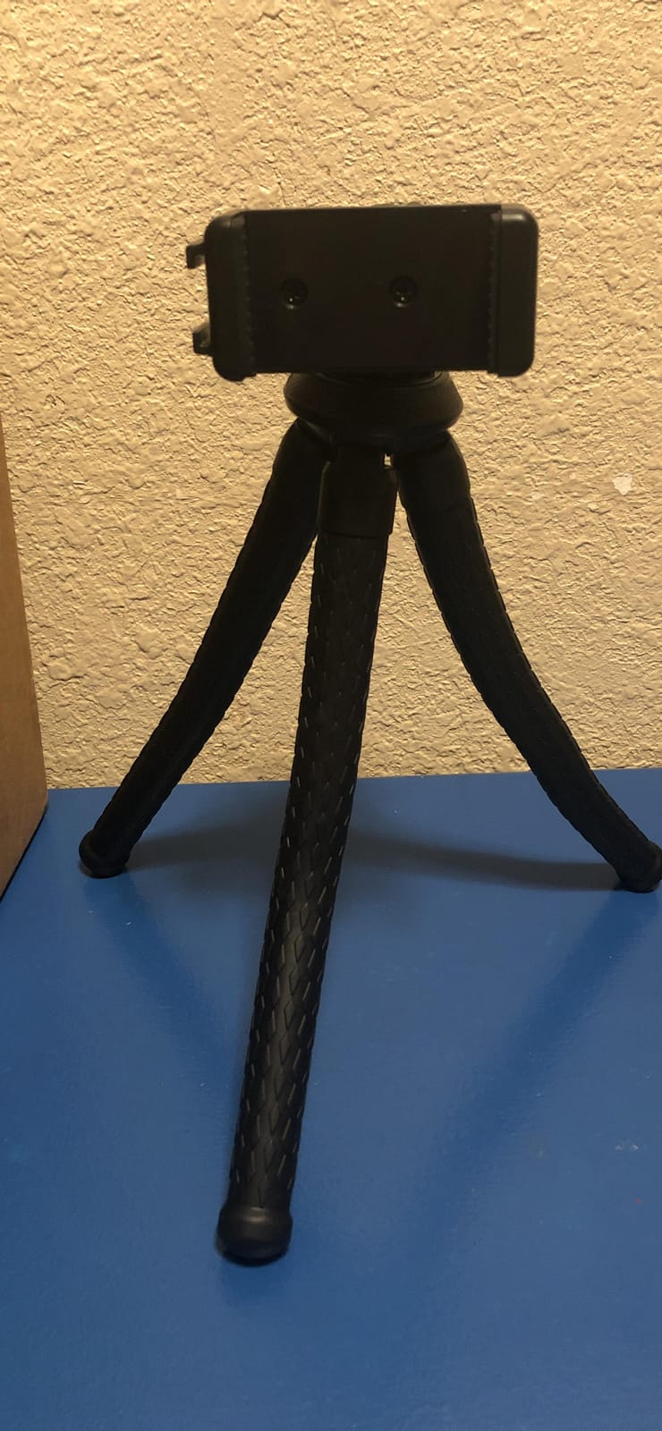 RM-80 Flexible Tripod with Ball Head - Bendable Phone Stand for Travel Vlogging, Handheld Camera Mount, Compatible with Smartphones, Compact & Portable customer photo 2