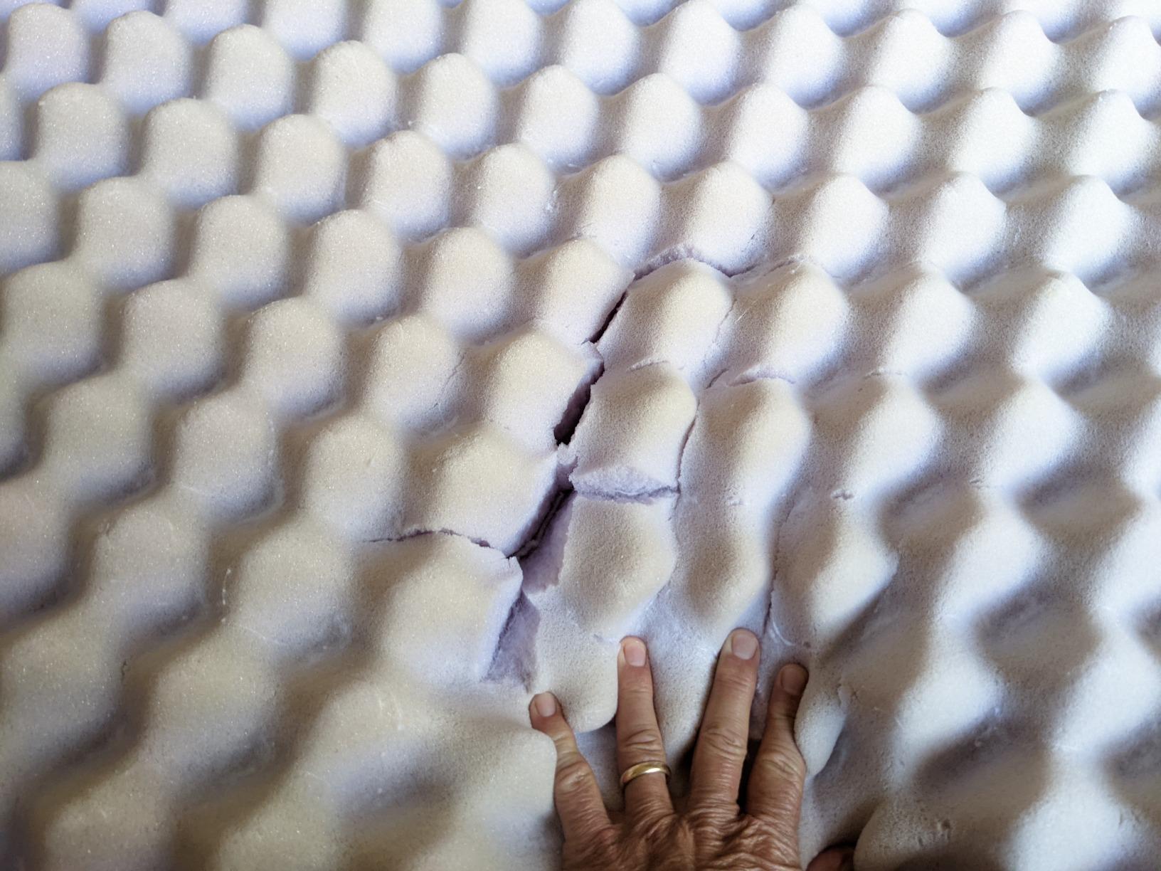Best Price Mattress 4 Inch Egg Crate Memory Foam Mattress Topper with Soothing Lavender Infusion, CertiPUR-US Certified, Dorm Essentials, Queen customer photo 1