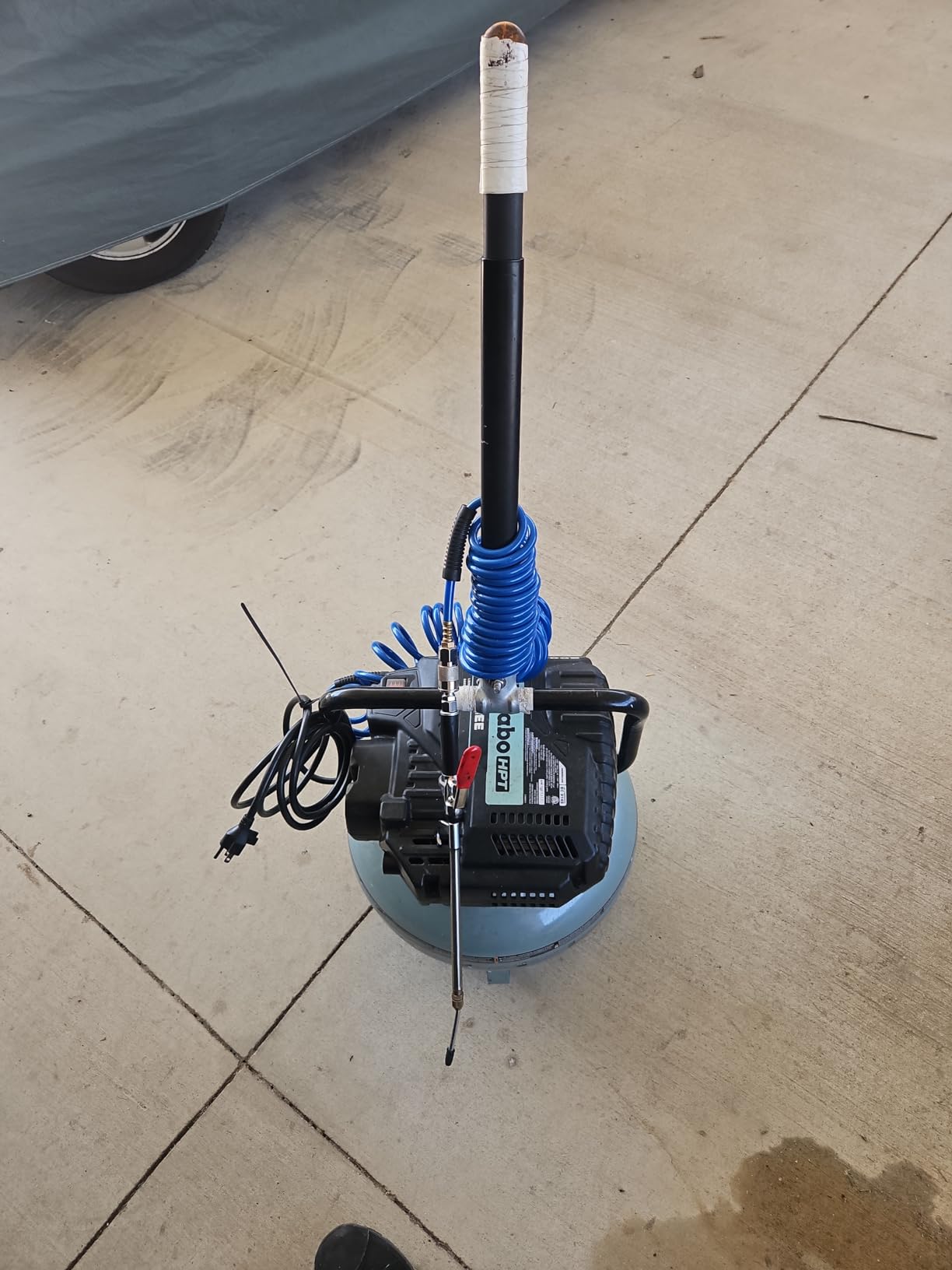 Metabo HPT Portable Pancake Air Compressor, 6 Gallon 200 PSI, EC914S | 4 CFM Flow Rate, Powers Multiple Framing Siding Roofing Nailers Brad Guns Simultaneously, Job-Site Ready customer photo 2