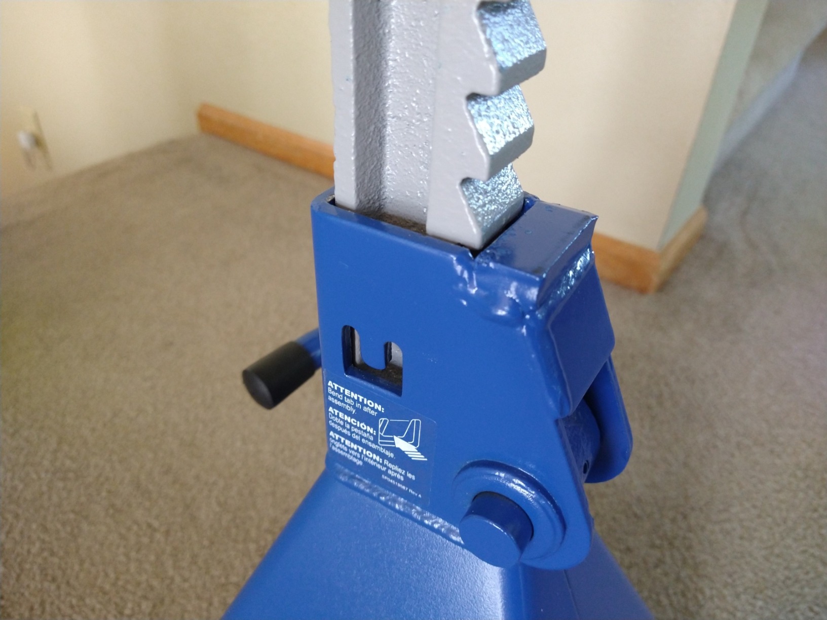OTC S06 6-Ton Jack Stands with Self-Locking Ratchet Handles, a Wide Range of Locking Heights, Form Fitting Saddles, and Wide, Stable Bases; Set of Two (One Pair) customer photo 1