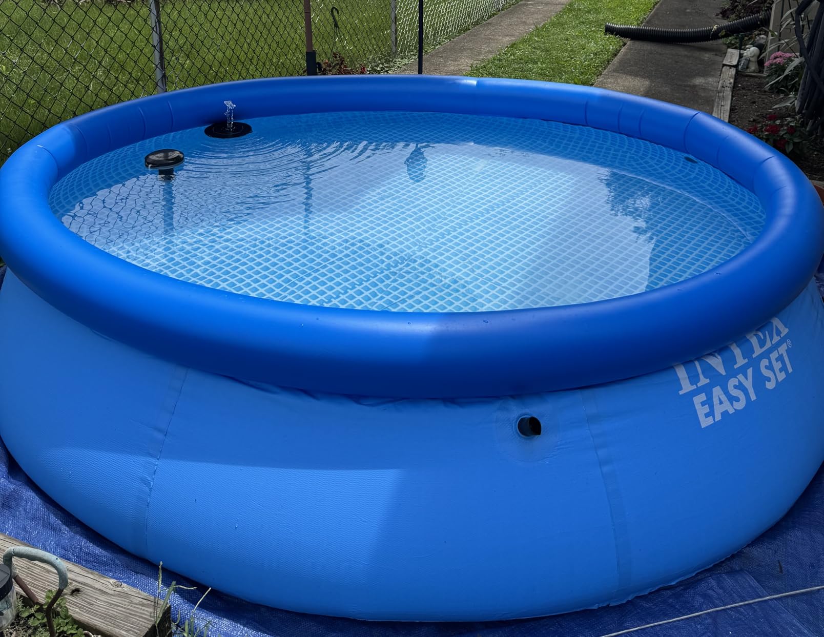 INTEX Easy Set 8 ft x 24in Above Ground Pool, Round Inflatable Swimming Pool, Pump Not Included customer photo 1