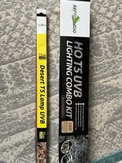 REPTI ZOO T5 HO UVB Lighting Combo Kit, Terrarium Hood Comes with Desert 10.0 UVB T5 Lamp (24W) customer photo 2