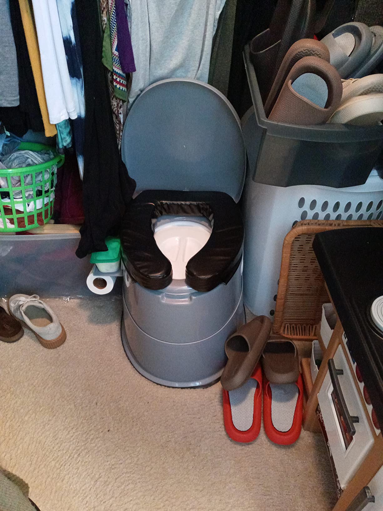 VINGLI Portable Toilet | Indoor Outdoor Commode w/Detachable Inner Bucket & Removable Paper Holder, Lightweight & Compact for Camping, Boat, Van, Emergency Use (Grey) customer photo 1
