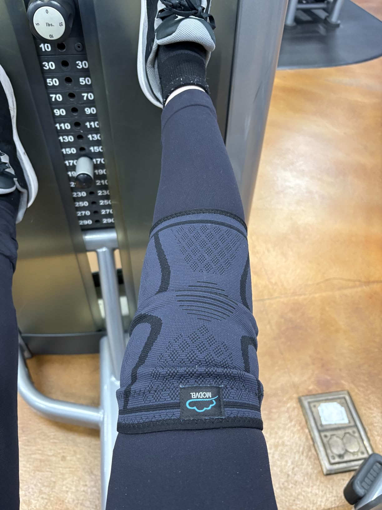 Modvel Compression Knee Brace for Women & Men - 2 Pack Knee Brace for Women Running Knee Pain, Knee Support Compression Sleeve, Workout Sports Knee Braces for Meniscus Tear ACL & Arthritis Pain Relief customer photo 1