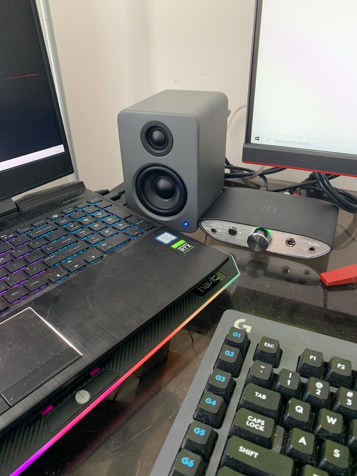 Kanto YU2 Powered 2 Channel Stereo Computer Speakers W/Built-in USB DAC - Walnut customer photo 2