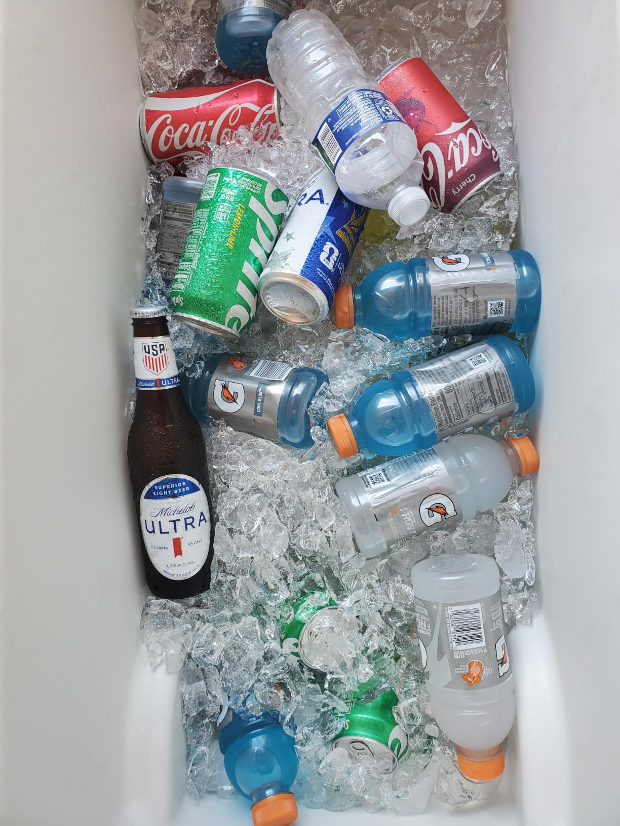 Coleman Classic Series Insulated Portable Rolling Cooler with Wheels, Leak-Resistant Outdoor Hard Cooler Keeps Ice up to 5 Days customer photo 2