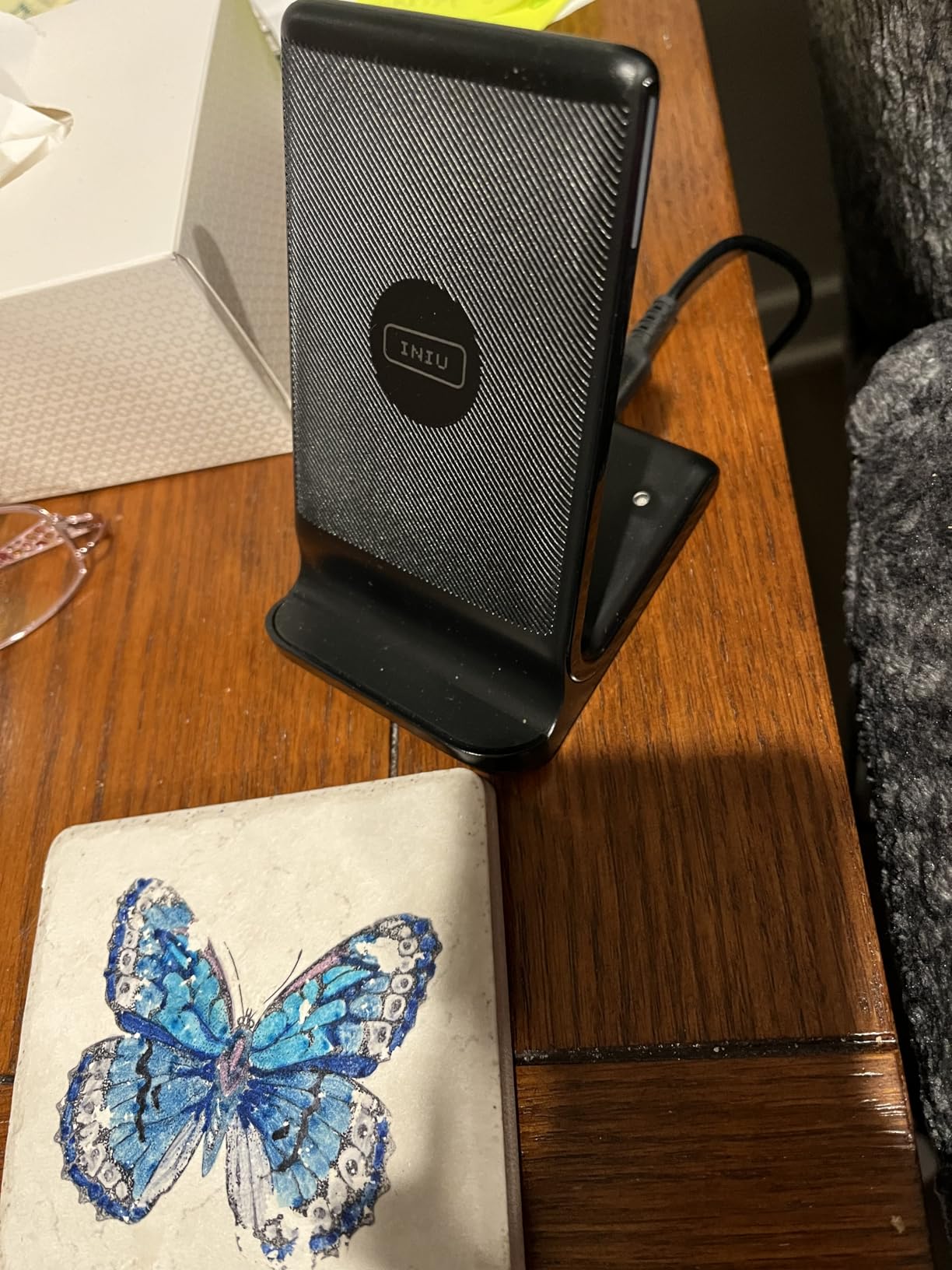 INIU Wireless Charger, 15W Fast Wireless Charging Phone Station with LED | Sleep-Friendly Adaptive Light, Exclusive Temp Guard, Wireless Charging Station for iPhone 17 16 Pro Max, Samsung S25 S24 etc customer photo 2