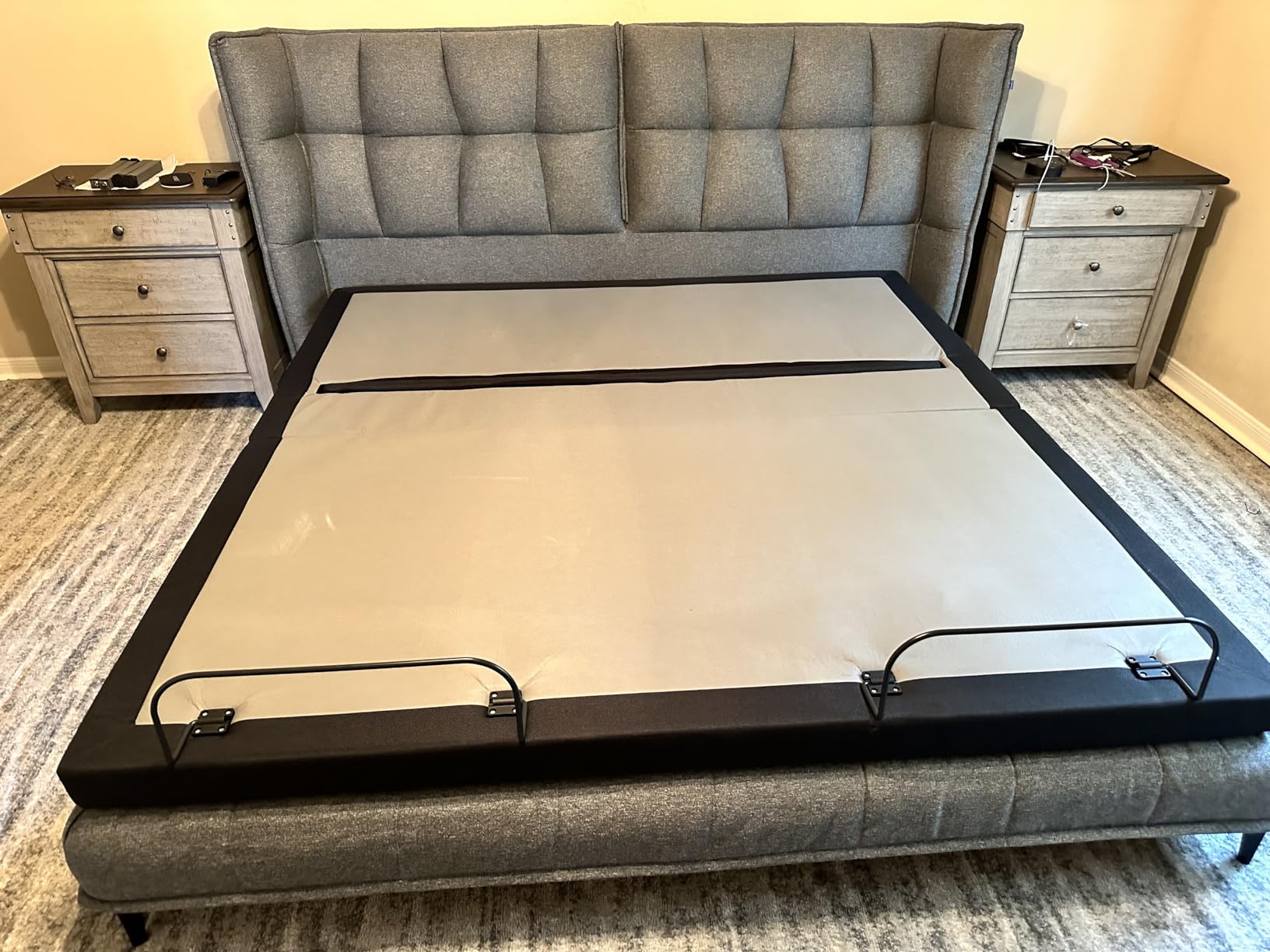 Sven & Son Bliss Adjustable Bed Base Frame Only, Head and Foot Lift, Lumbar Support, Head-Pillow-Tilt, Massage, Under-Bed Lights, USB, Memory Positions, Zero Gravity - Queen customer photo 2