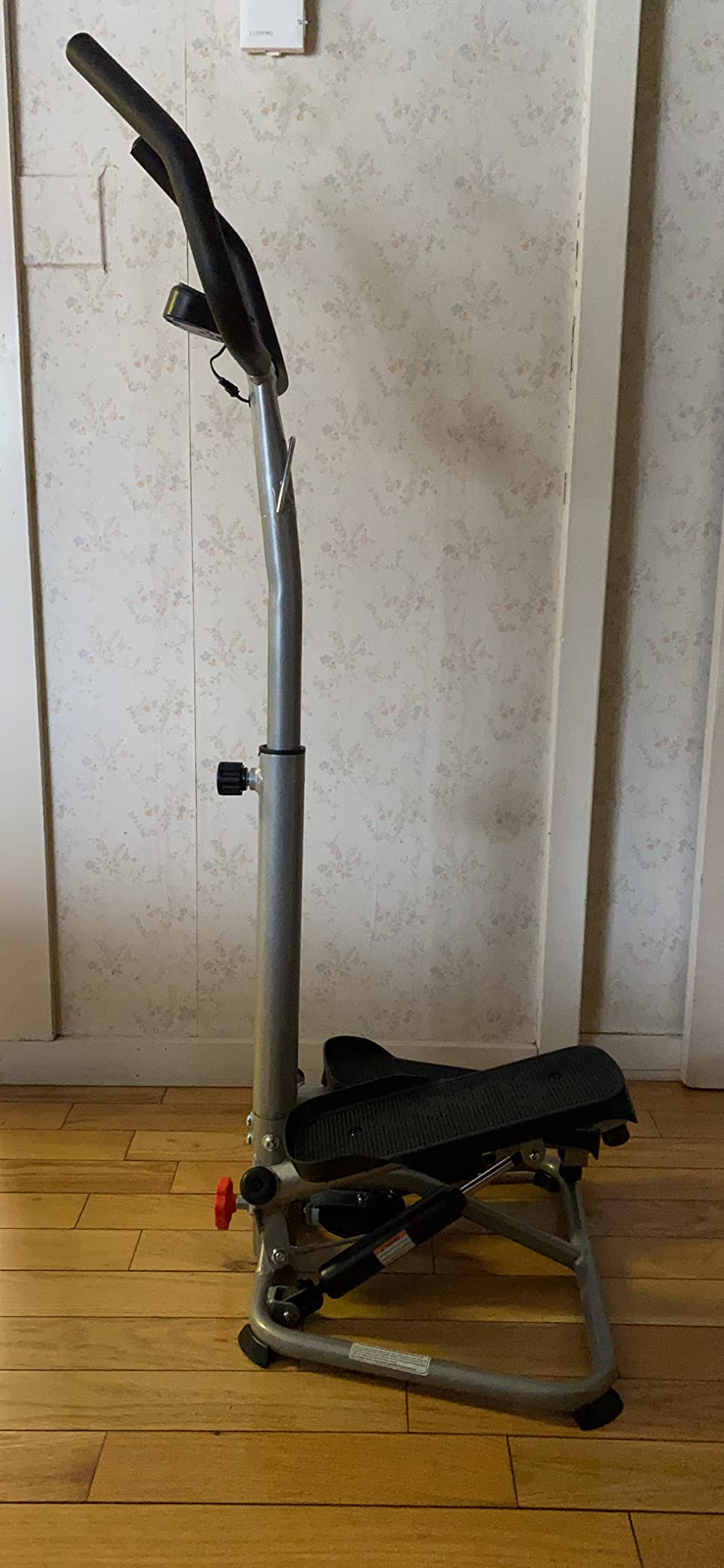 Sunny Health & Fitness Climbing Stair Stepper for Home Gym | SunnyFit App Connection, Long Stride Length, Home Gym Exercise, Compact Foldable, Leg and Glute Training customer photo 2