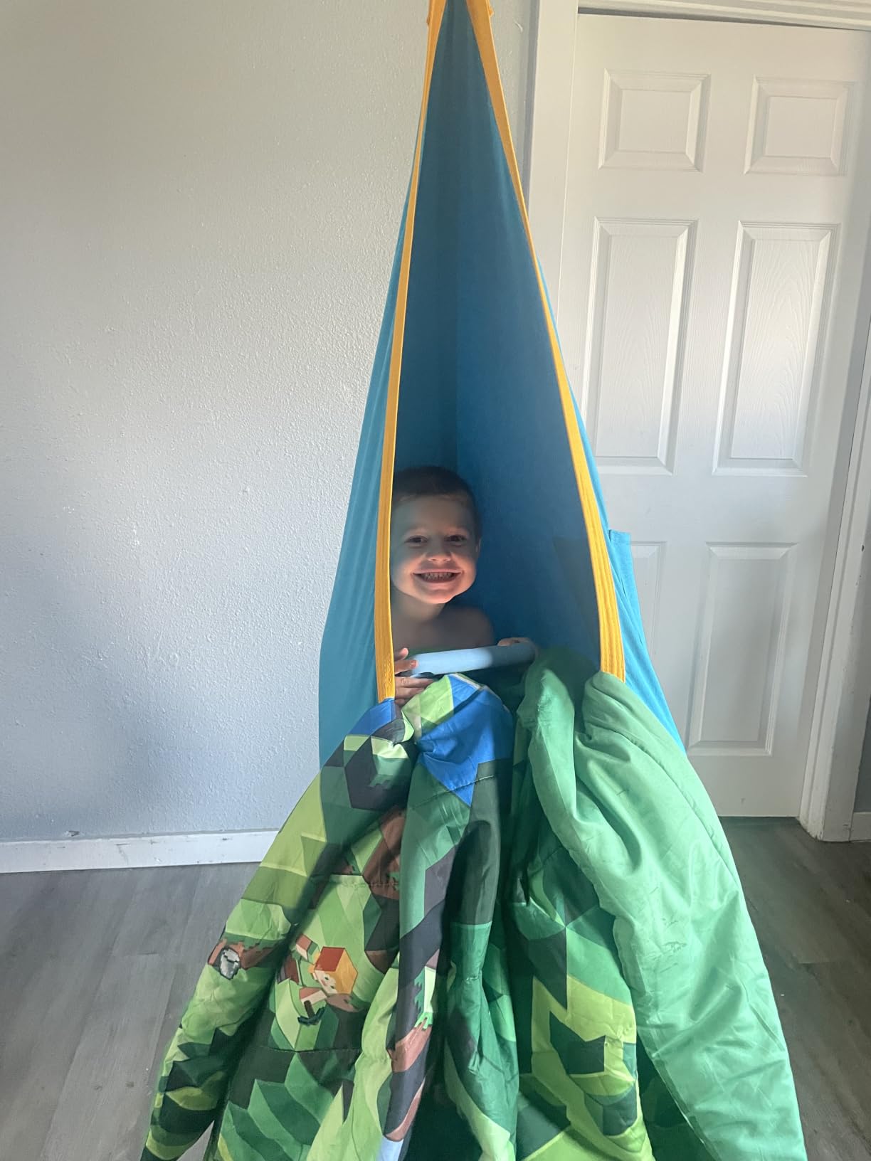 Y- STOP Pod Swing for Kids, Sensory Indoor Hanging Hammock Chair with Inflatable Pillow Sensory Cocoon Pod Swing Seat for Kids with Pocket for Indoor and Outdoor Blue and Green customer photo 2